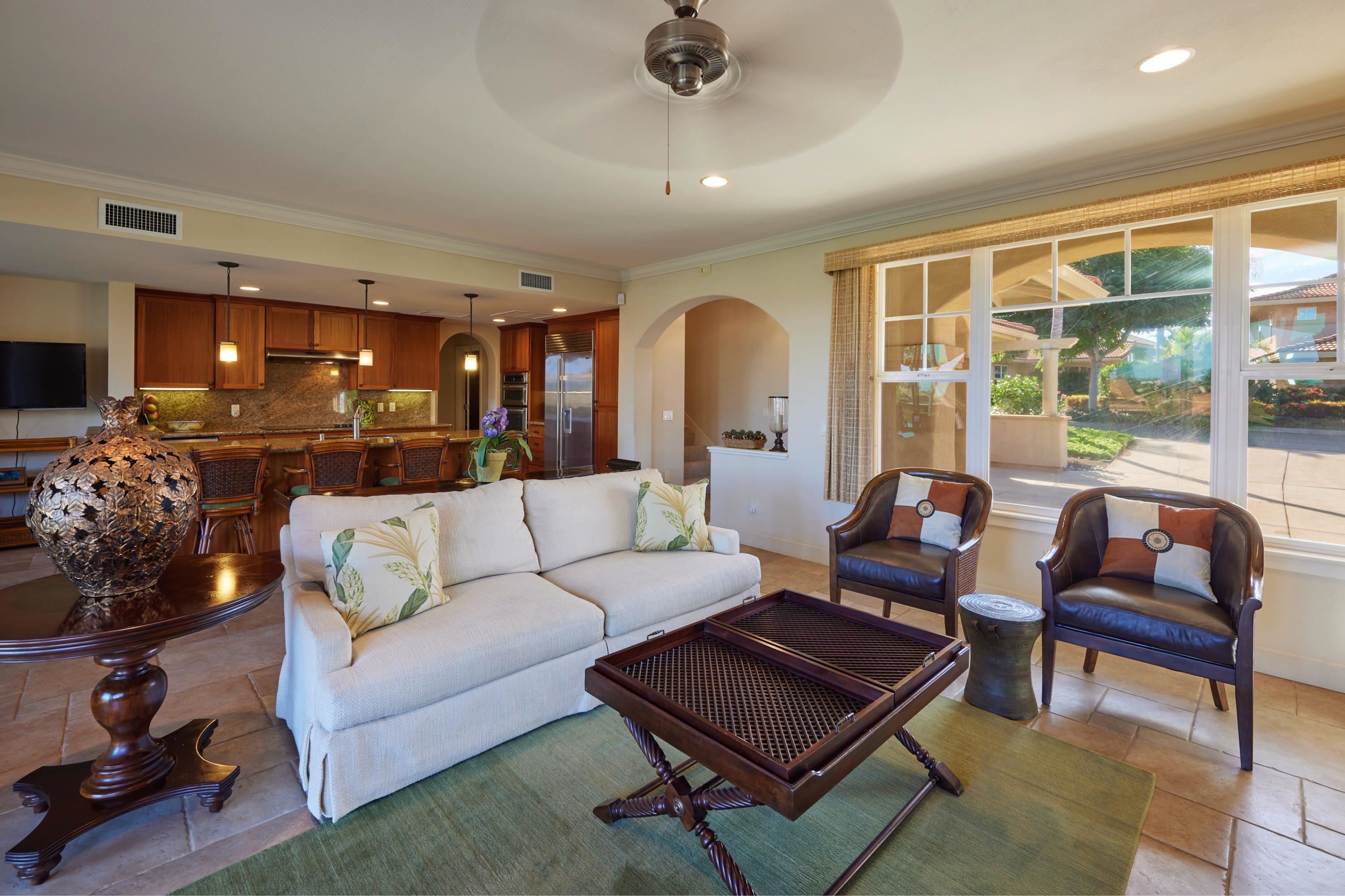 Hokulani Golf Villas condo # 138, Kihei, Hawaii - photo 3 of 46