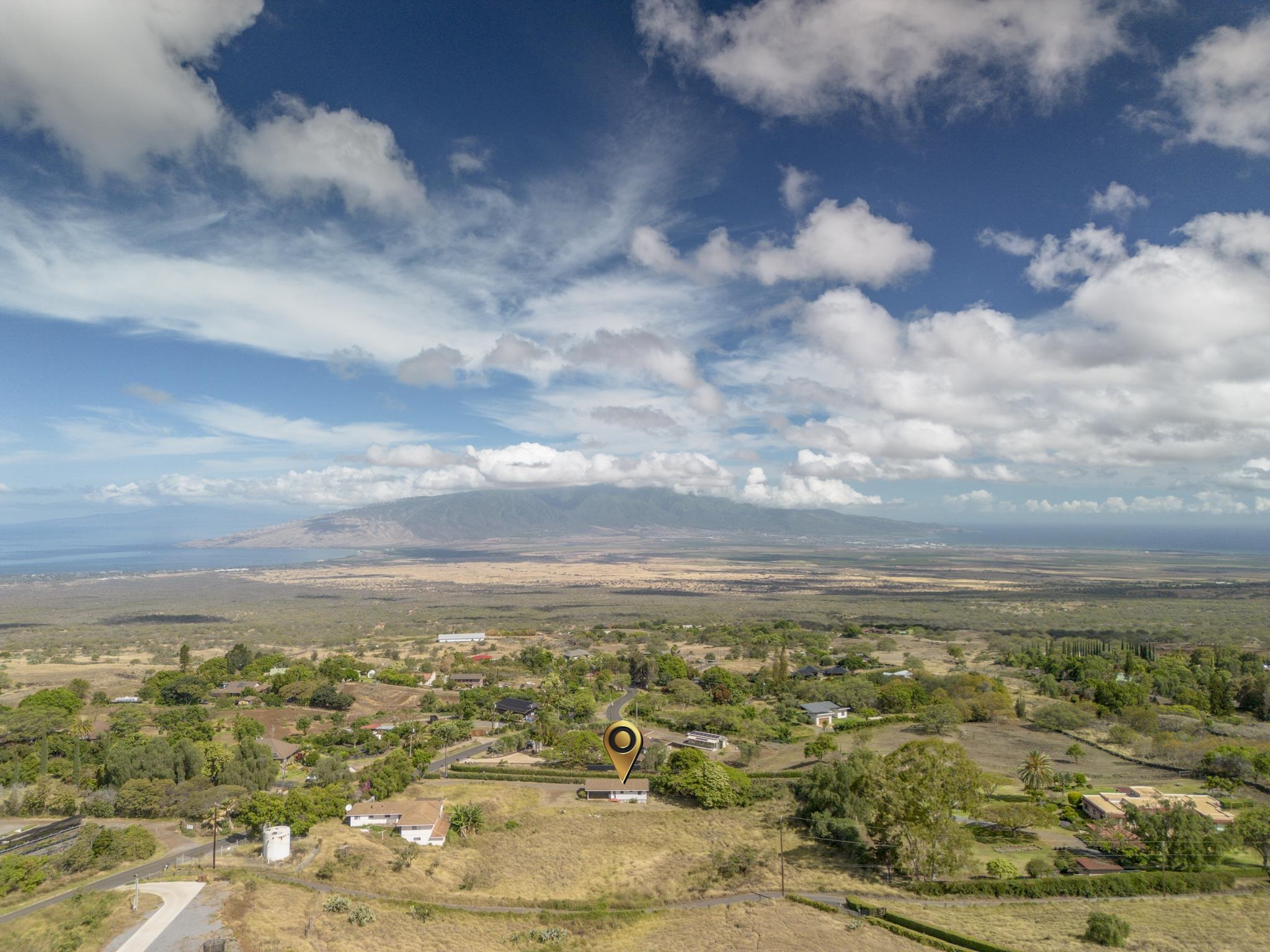 1298  Naalae Rd ,  home - photo 1 of 33