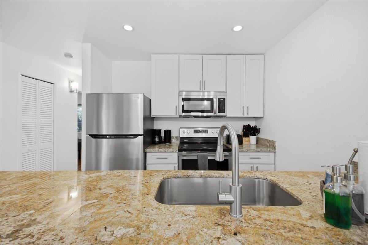 Kihei Garden Estates condo # 201B, Kihei, Hawaii - photo 3 of 42