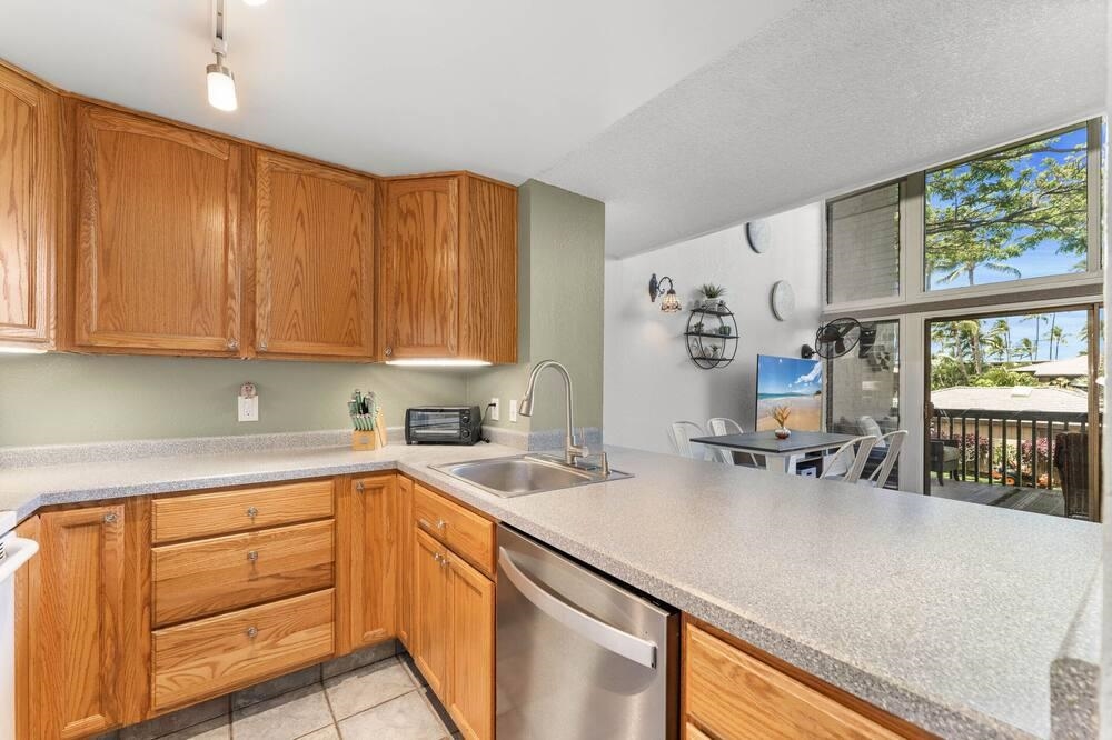 Kihei Garden Estates condo # F203, Kihei, Hawaii - photo 16 of 47