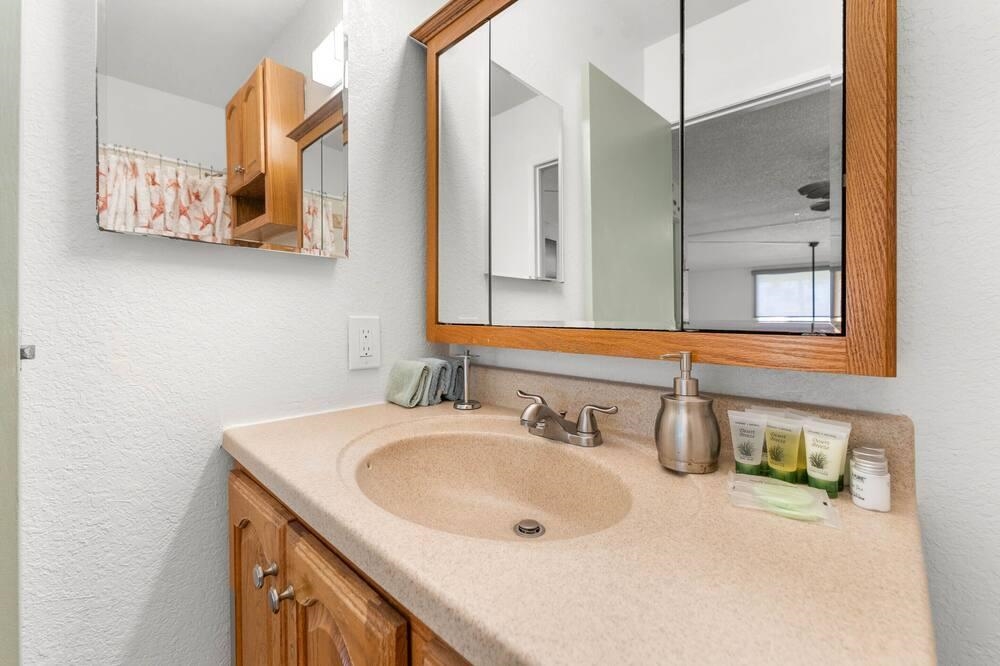 Kihei Garden Estates condo # F203, Kihei, Hawaii - photo 29 of 47