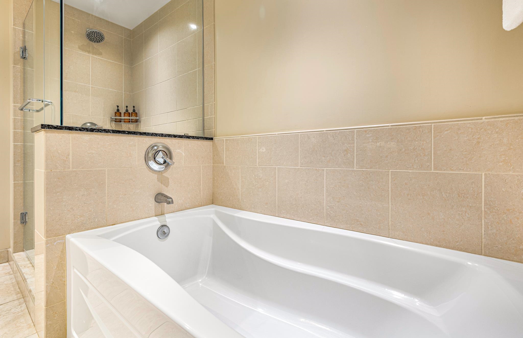 Honua Kai - Konea condo # 919, Lahaina, Hawaii - photo 28 of 36