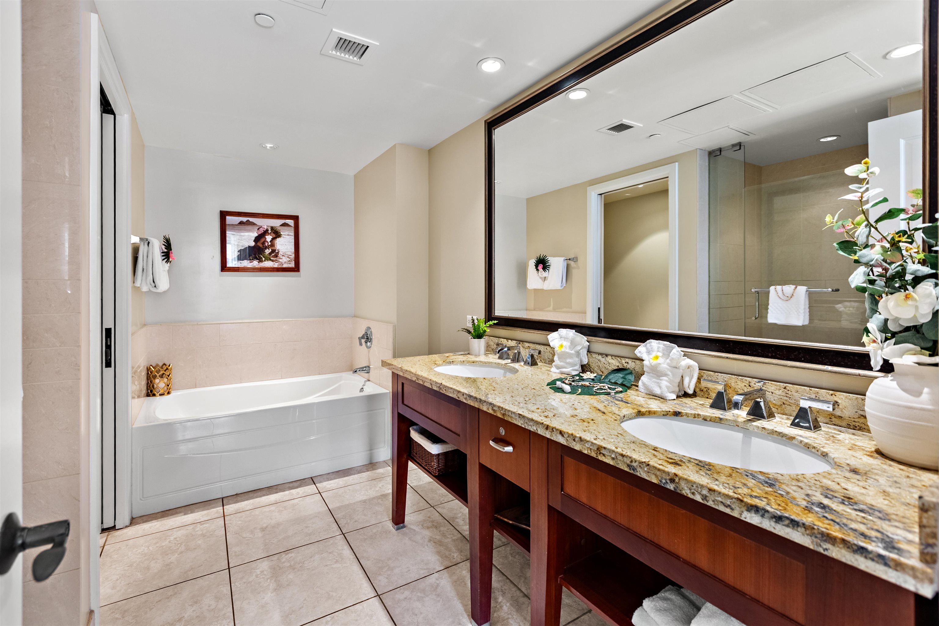 Honua Kai - Hoku Lani condo # SR-210, Lahaina, Hawaii - photo 20 of 42