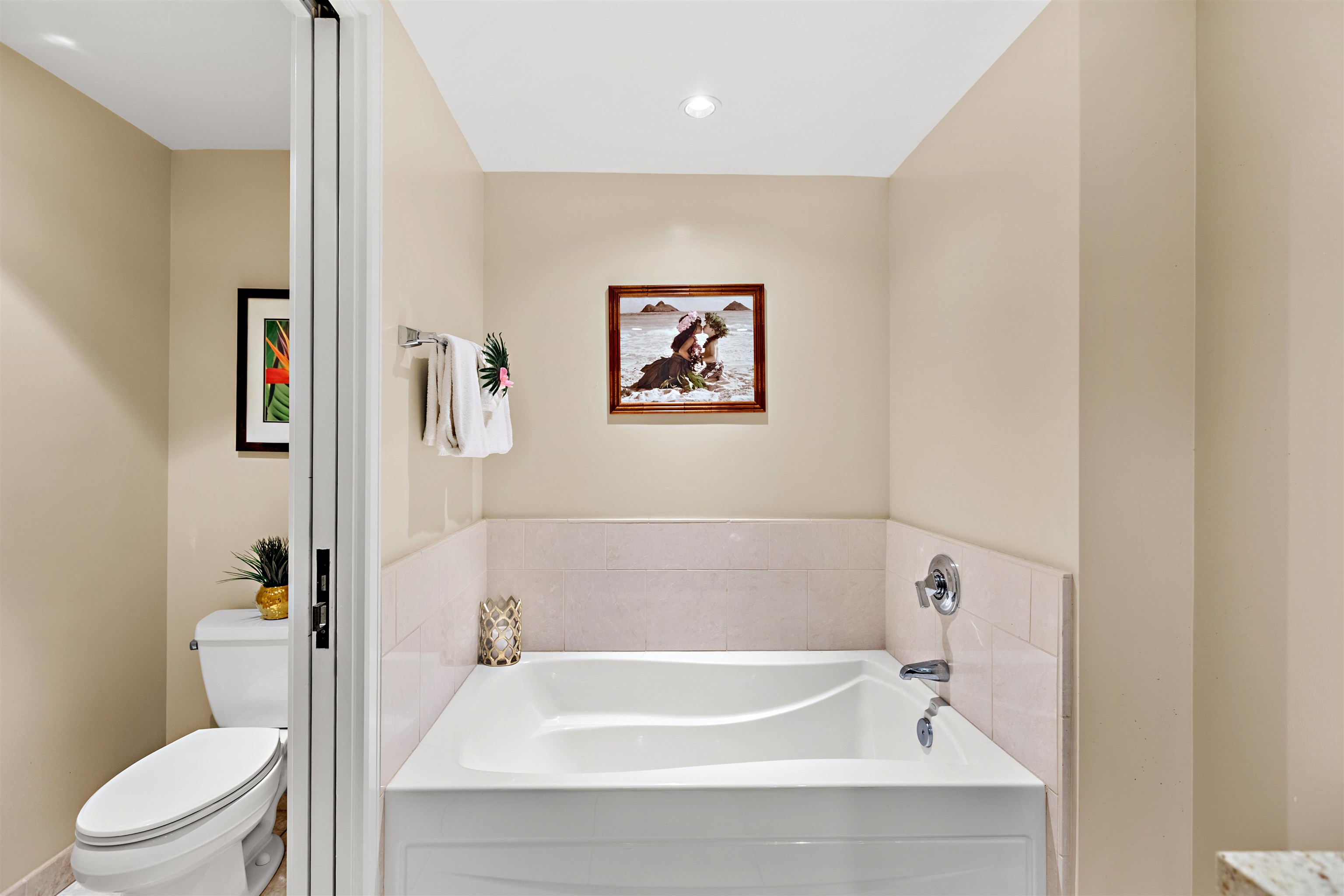 Honua Kai - Hoku Lani condo # SR-210, Lahaina, Hawaii - photo 21 of 42