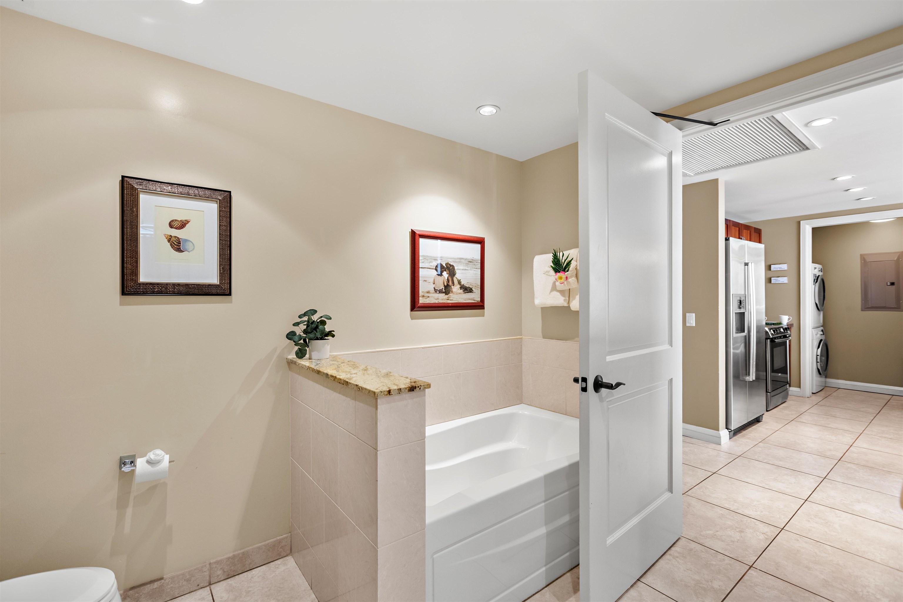 Honua Kai - Hoku Lani condo # SR-210, Lahaina, Hawaii - photo 29 of 42