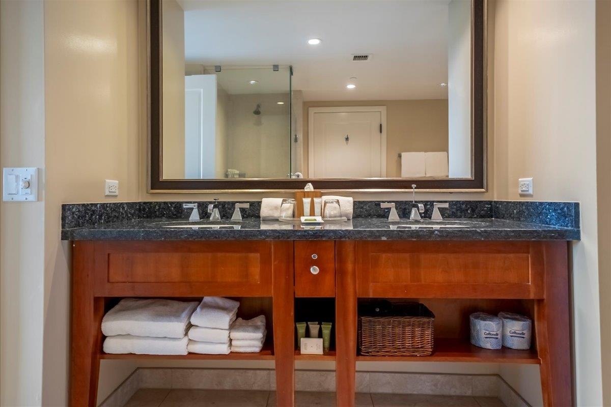 Honua Kai - Hoku Lani condo # SR614, Lahaina, Hawaii - photo 21 of 33