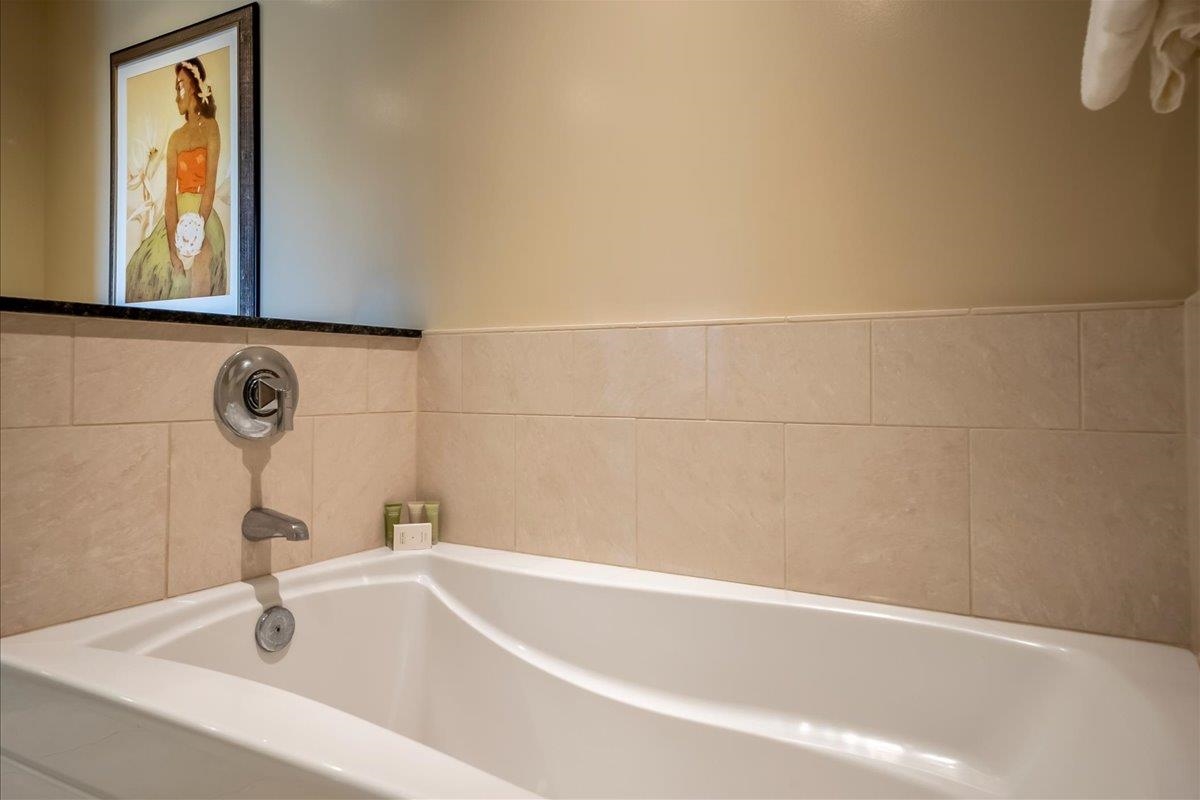 Honua Kai - Hoku Lani condo # SR614, Lahaina, Hawaii - photo 24 of 33