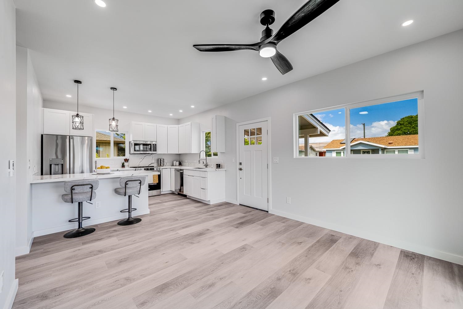 130  Kuhuoi St , Kahului home - photo 15 of 50