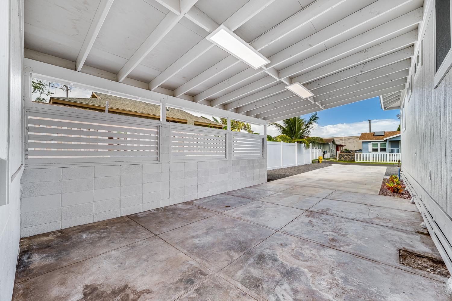 130  Kuhuoi St , Kahului home - photo 34 of 50