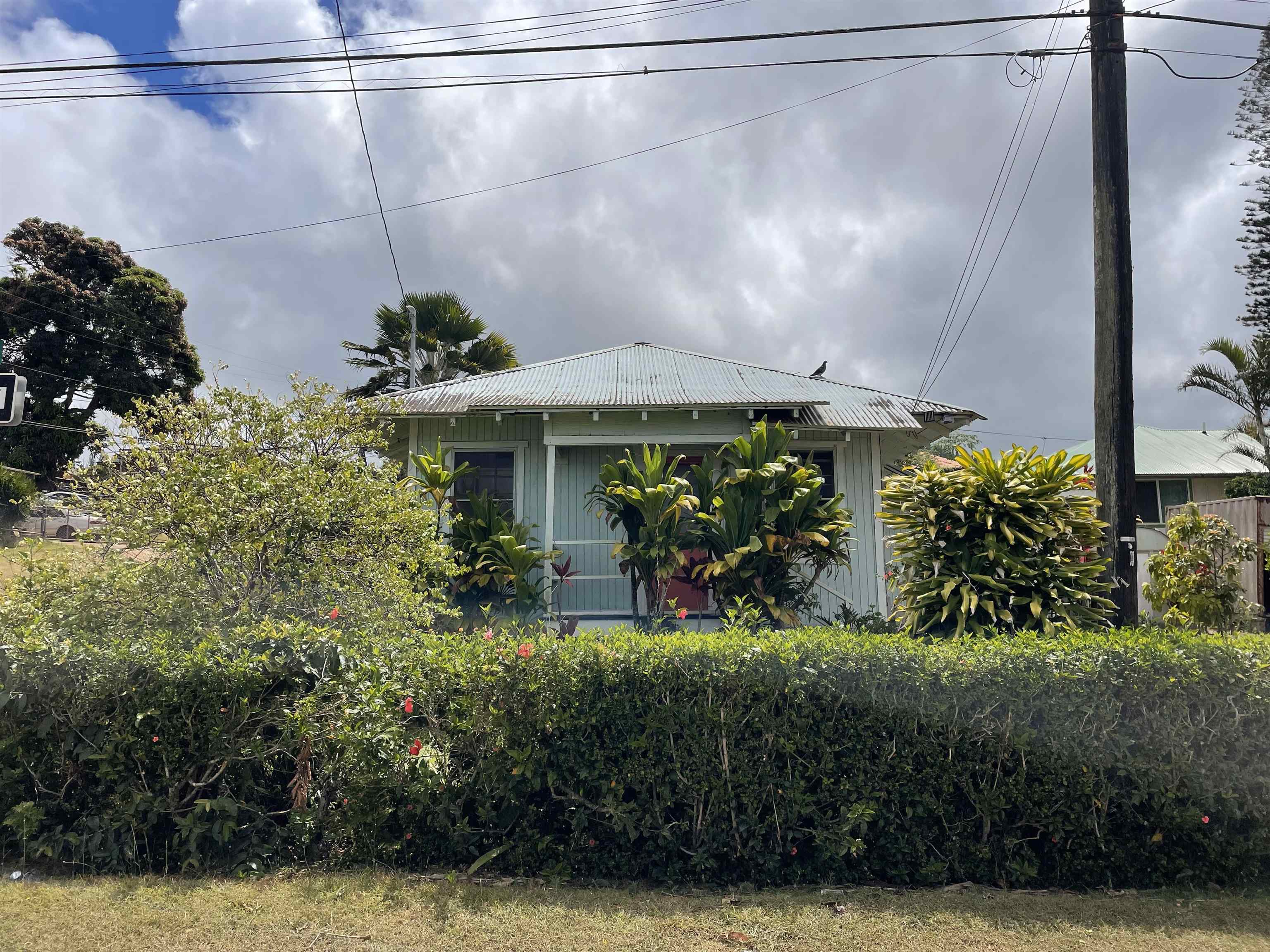 1304  Houston St , Lanai home - photo 2 of 2