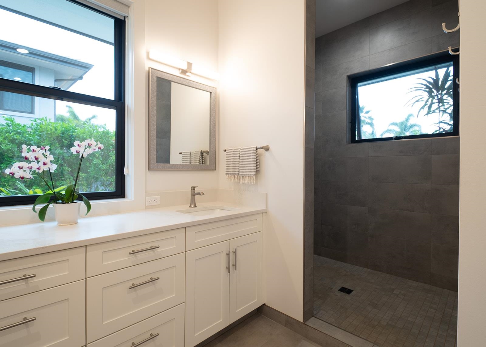 132  Hoolapa St , Kihei home - photo 28 of 37