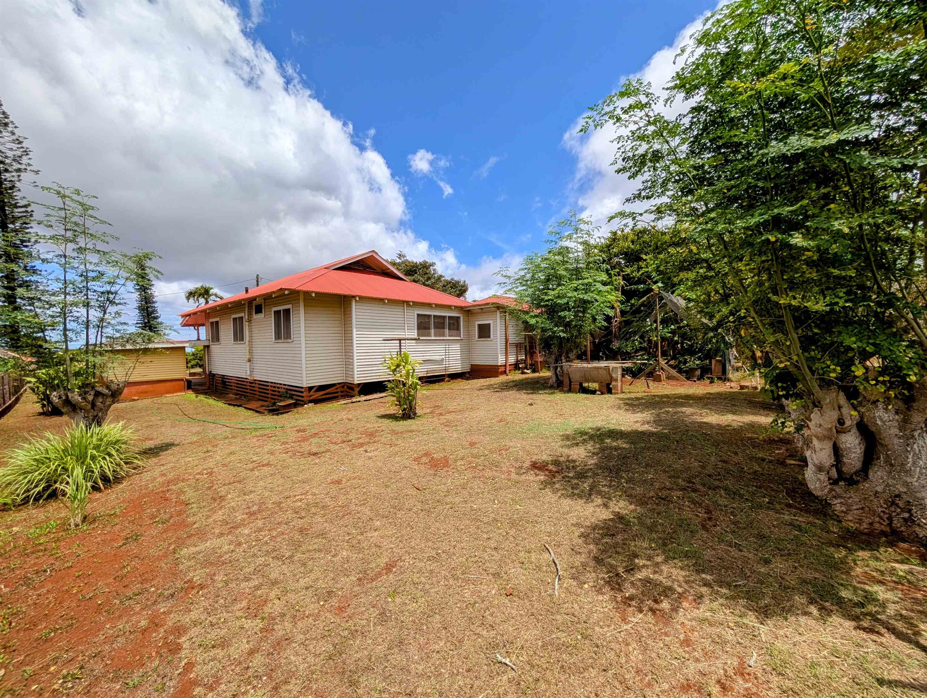 1320  Jasmine Dr , Lanai home - photo 3 of 23