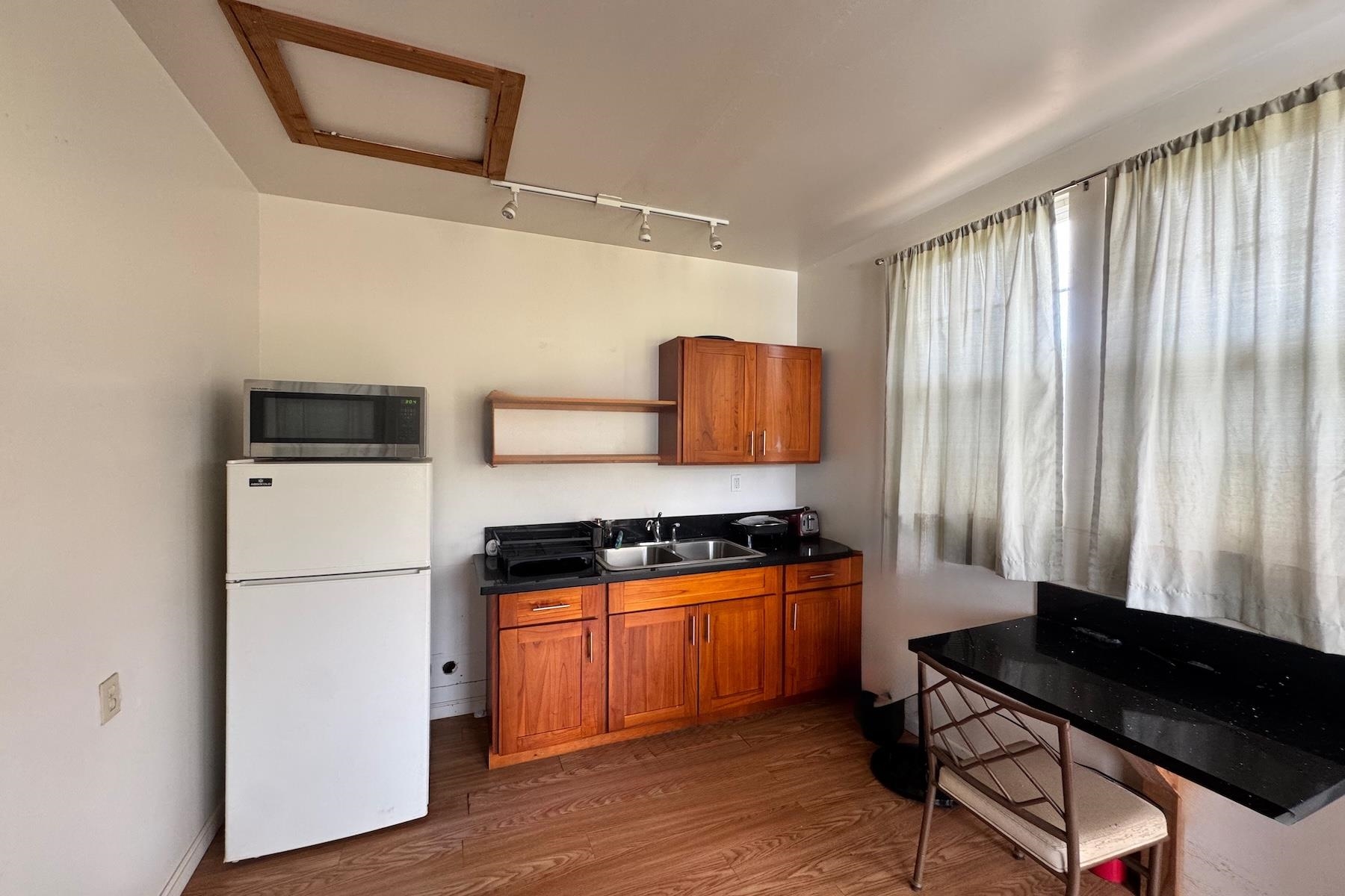 1320  Lanai Ave , Lanai home - photo 11 of 14