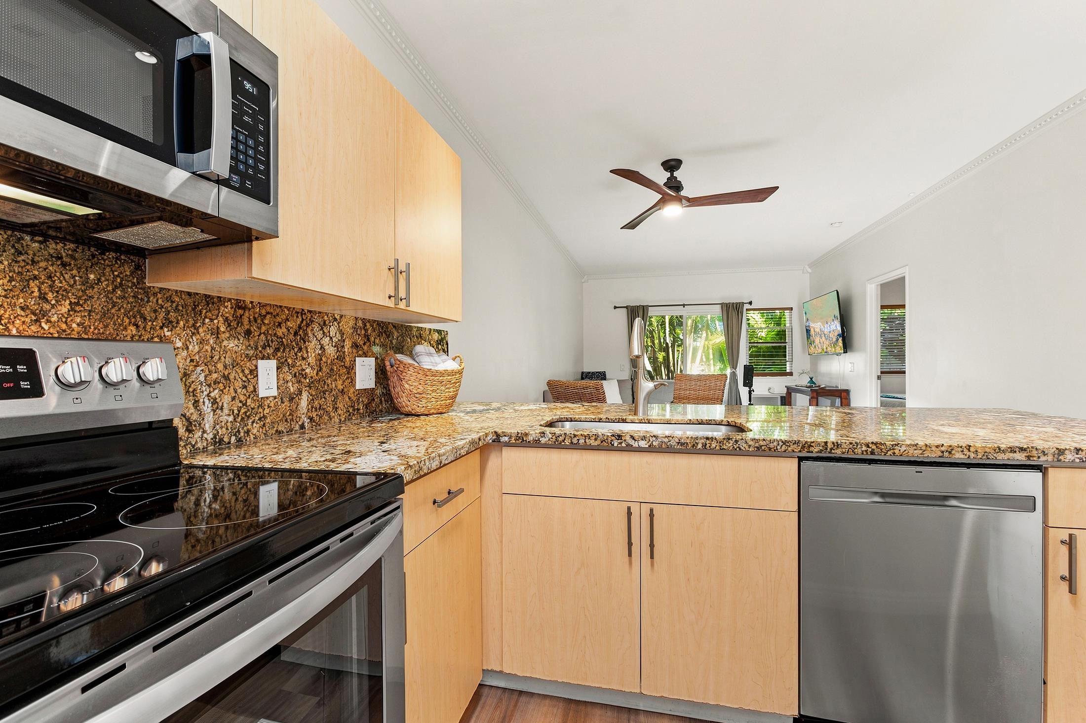 Napili Villas condo # 8-3, Lahaina, Hawaii - photo 11 of 35