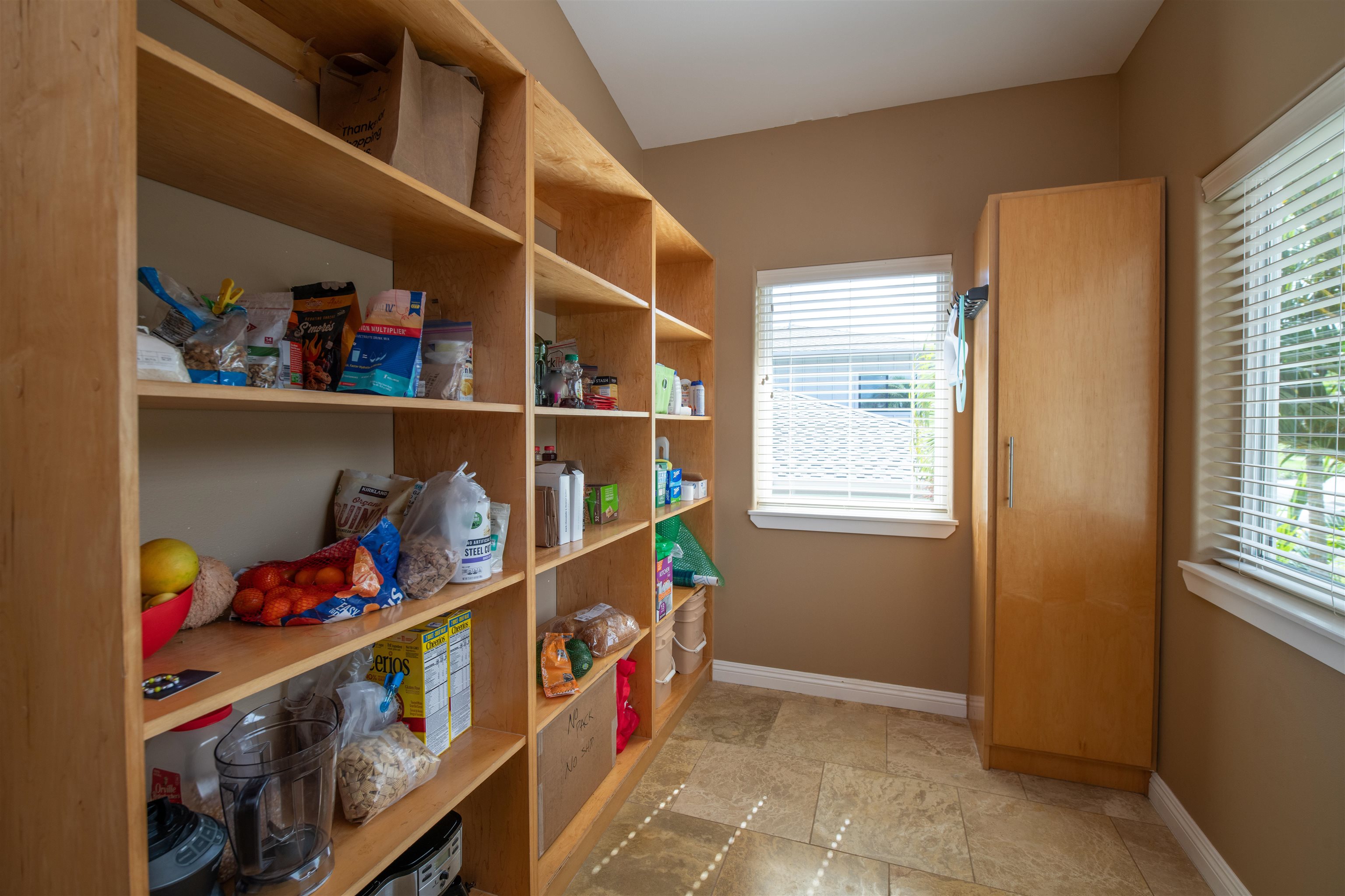 135  Keoneloa St Maui Lani, Wailuku home - photo 11 of 48