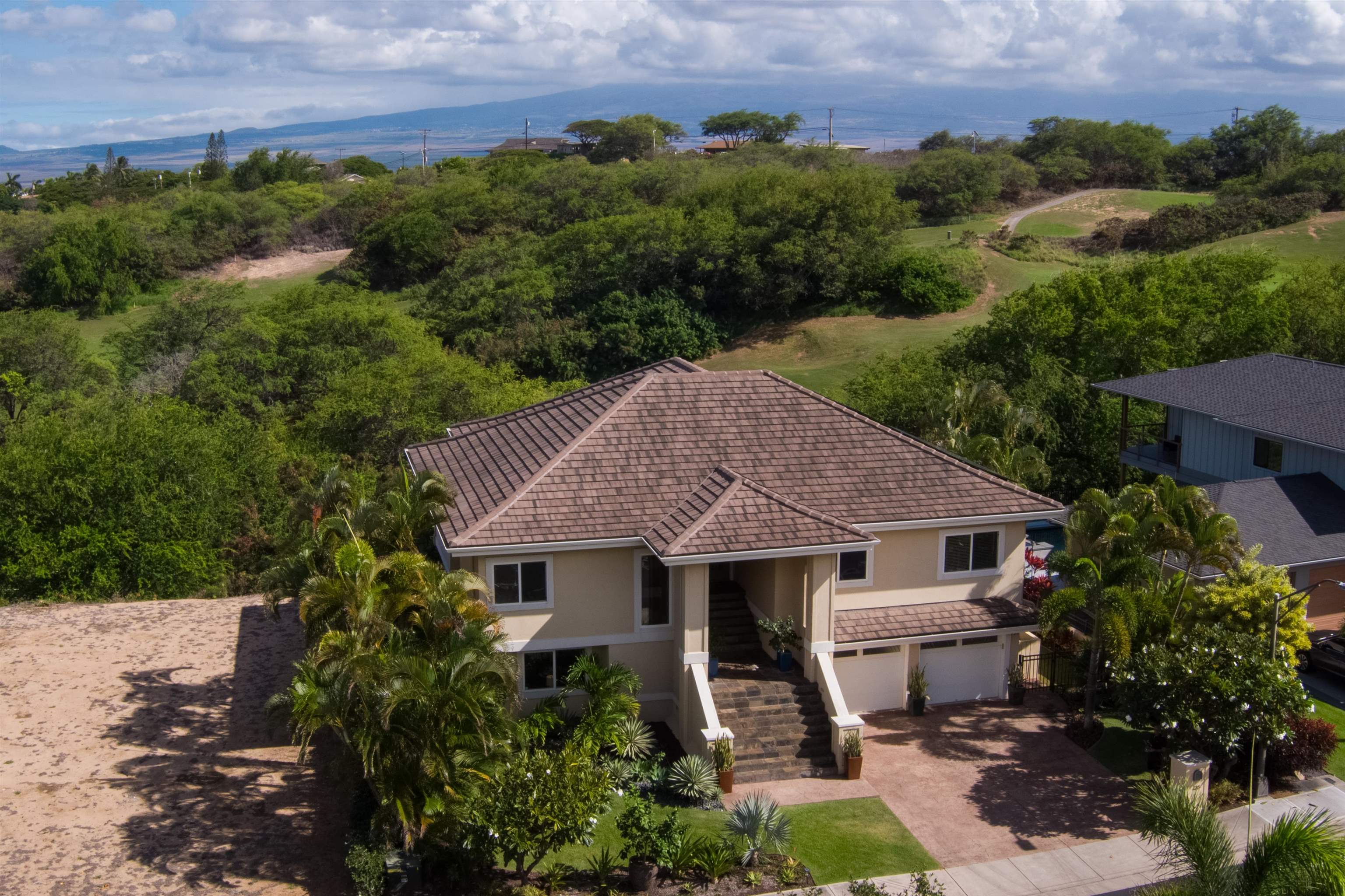135  Keoneloa St Maui Lani, Wailuku home - photo 15 of 48