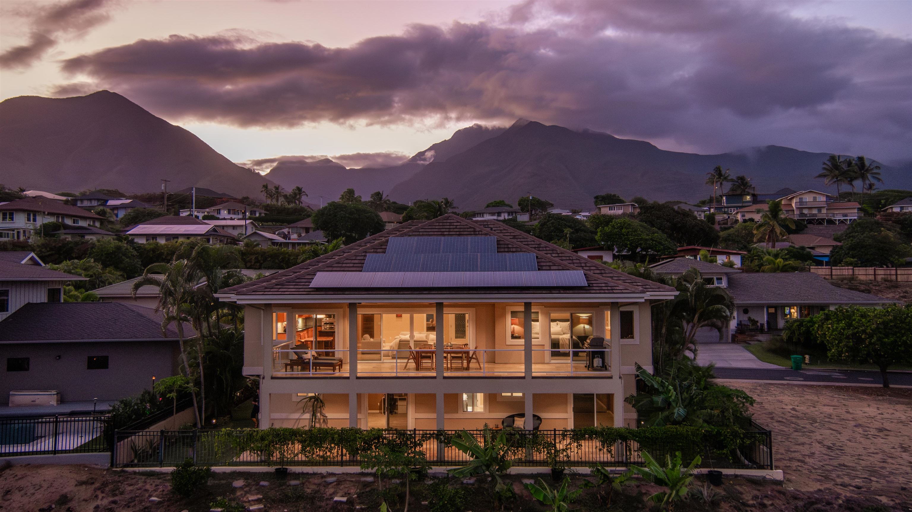 135  Keoneloa St Maui Lani, Wailuku home - photo 3 of 48