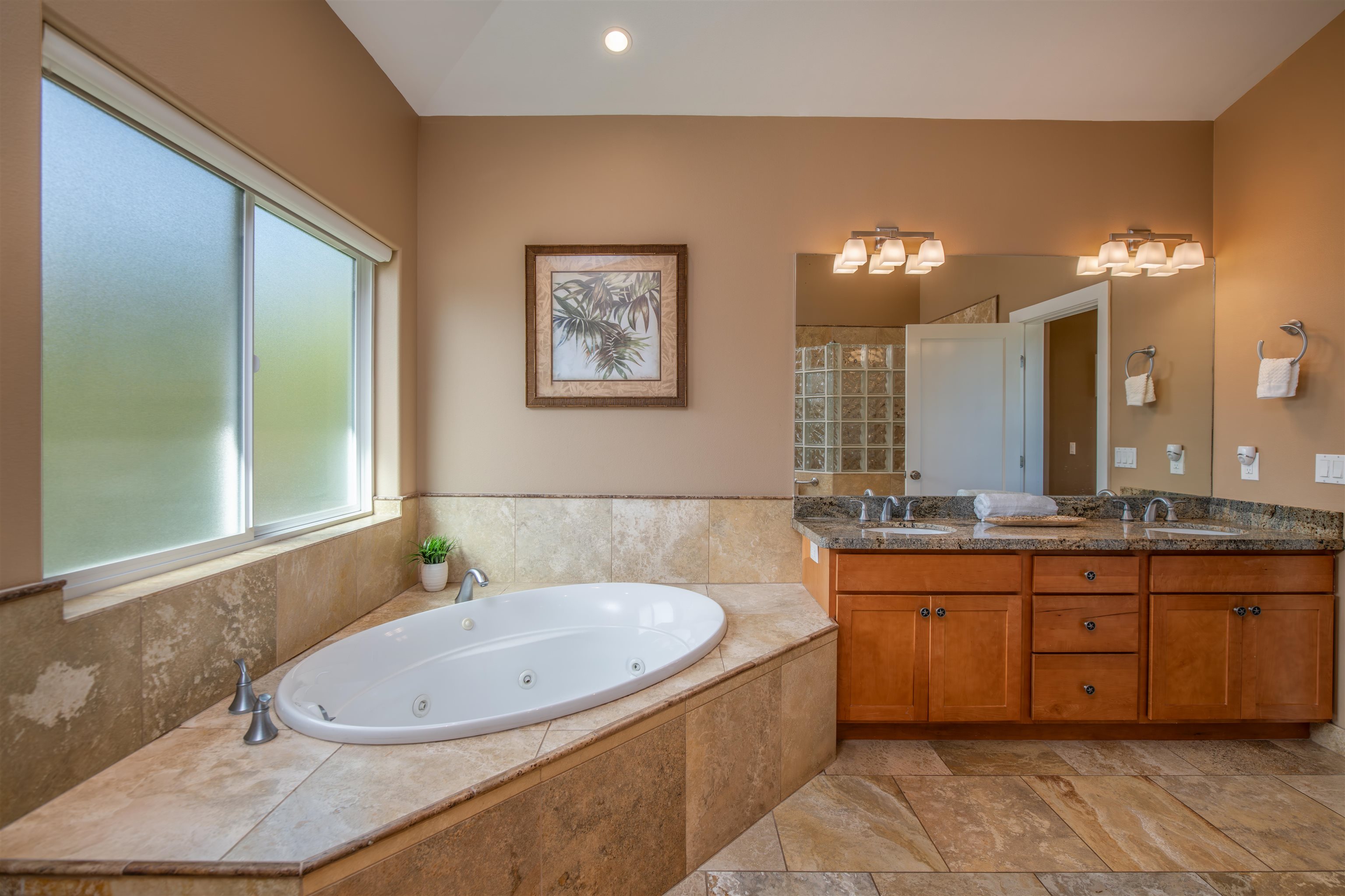 135  Keoneloa St Maui Lani, Wailuku home - photo 21 of 48