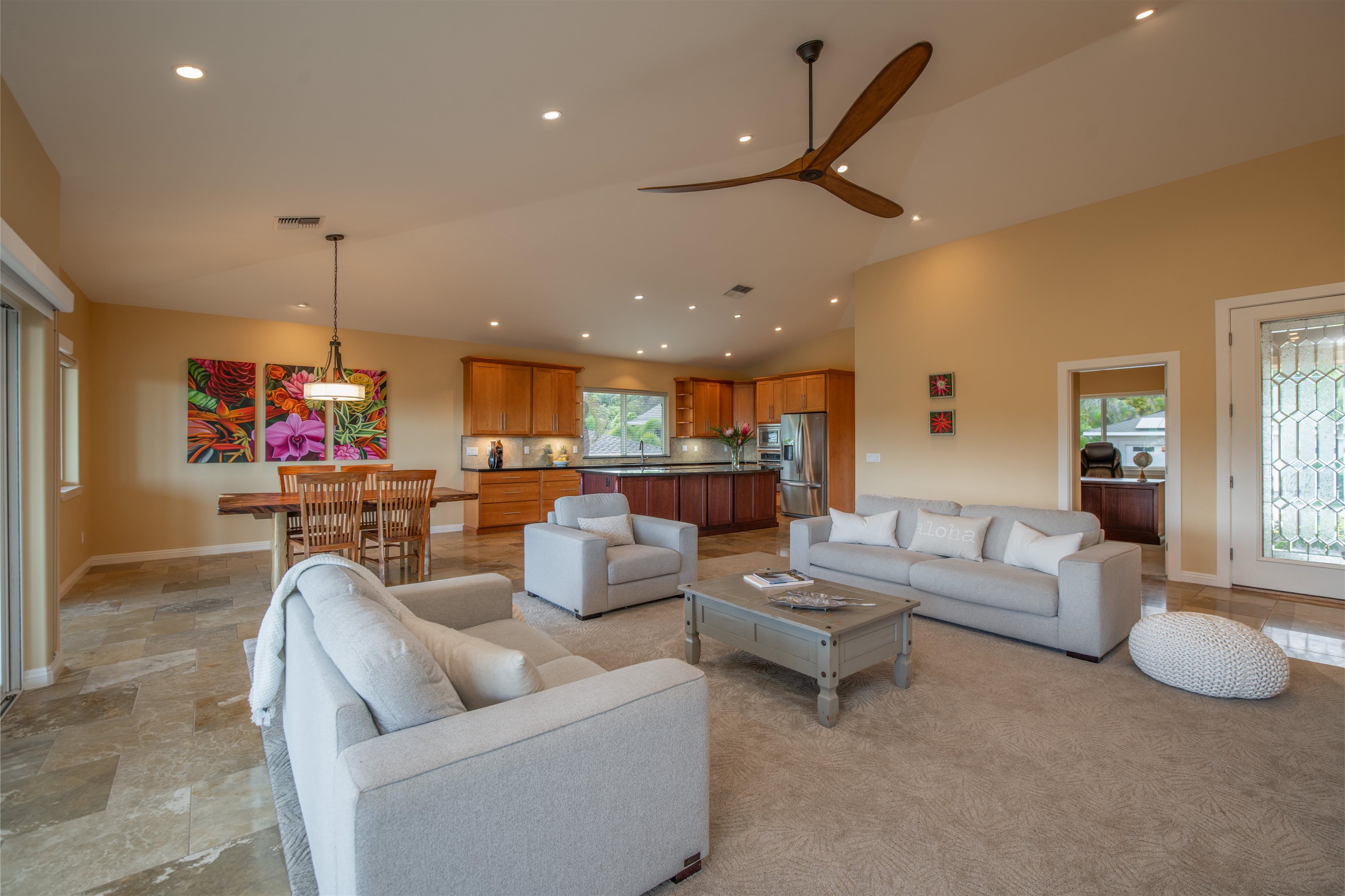 135  Keoneloa St Maui Lani, Wailuku home - photo 26 of 48