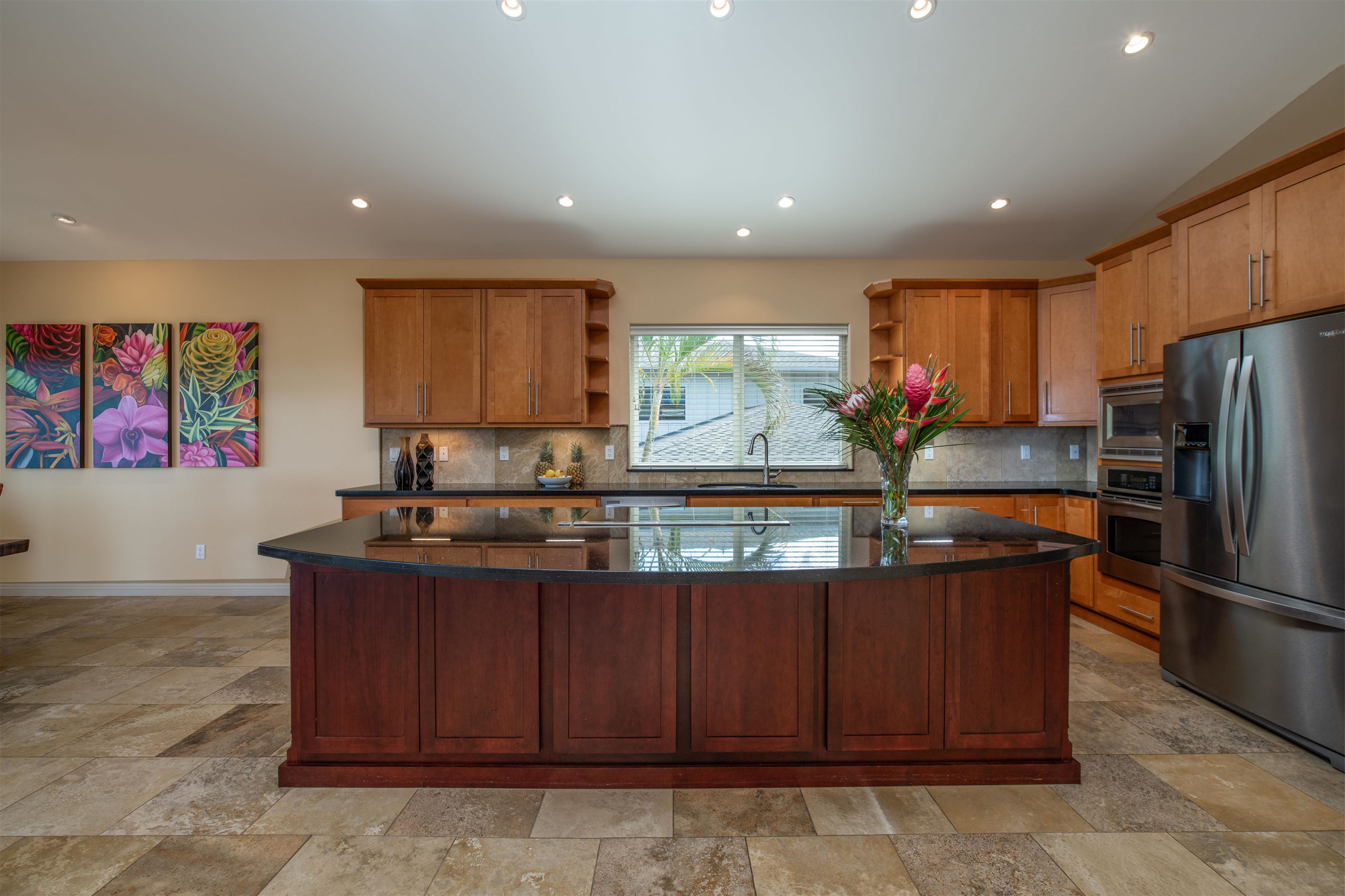 135  Keoneloa St Maui Lani, Wailuku home - photo 10 of 48