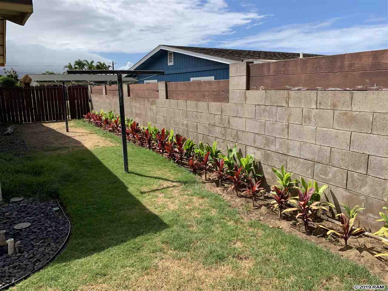 135  Lehua St , Kahului home - photo 4 of 4