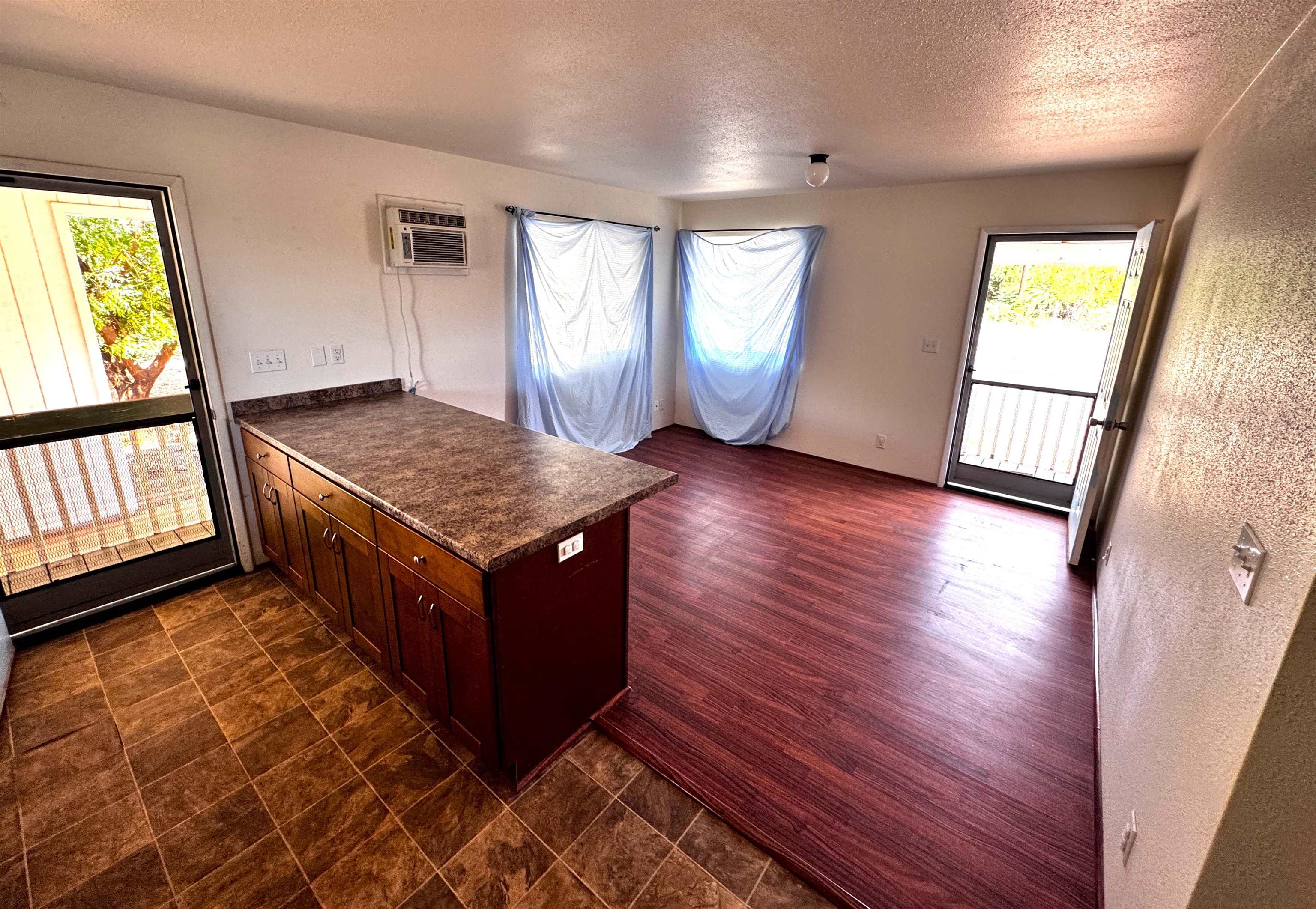 135  Makaena Pl , Molokai home - photo 7 of 15