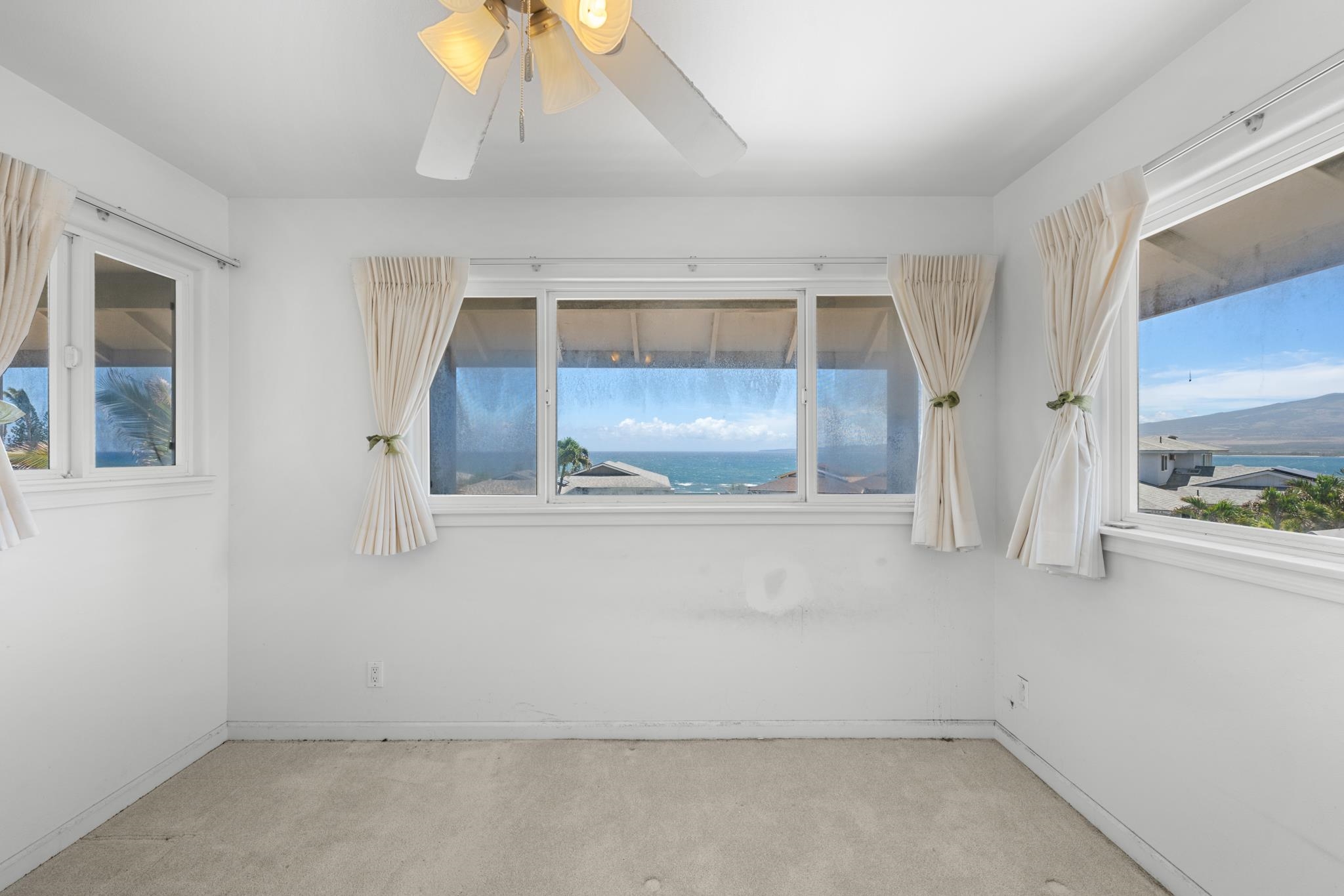 1353  Kakae Pl , Wailuku home - photo 24 of 50