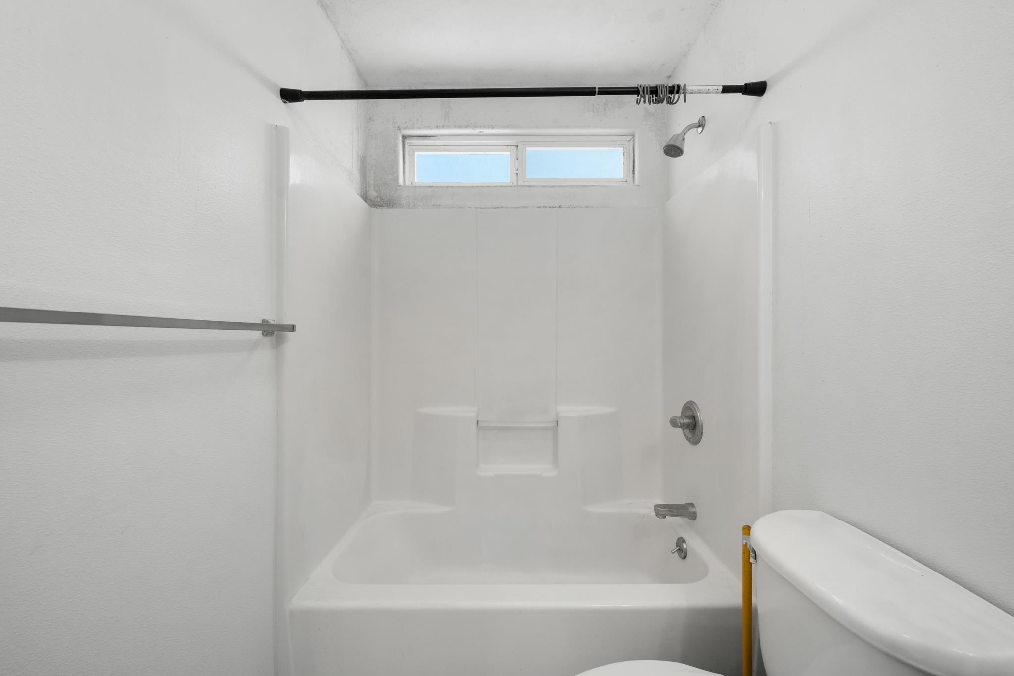 1353  Kakae Pl , Wailuku home - photo 39 of 50