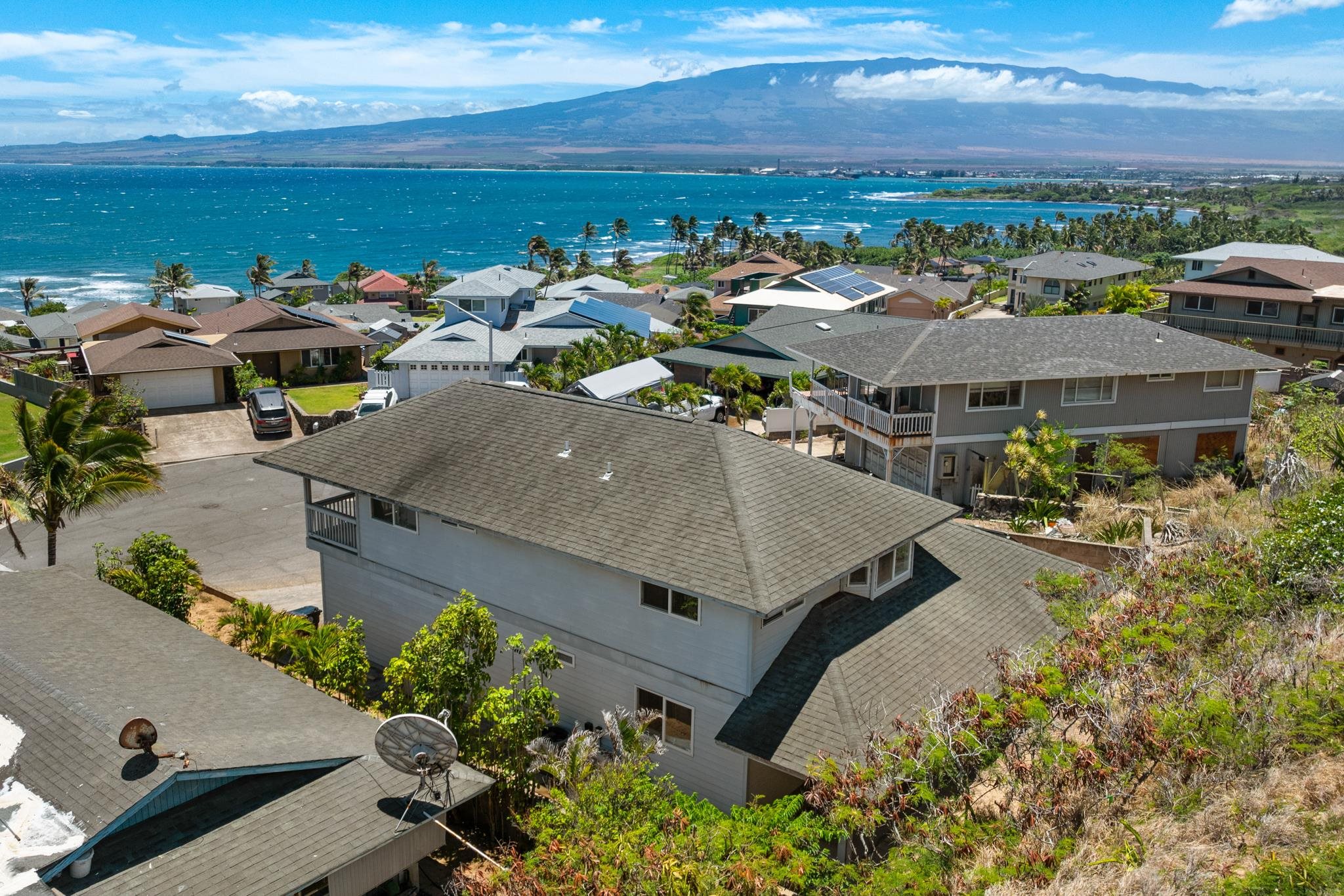 1353  Kakae Pl , Wailuku home - photo 45 of 50