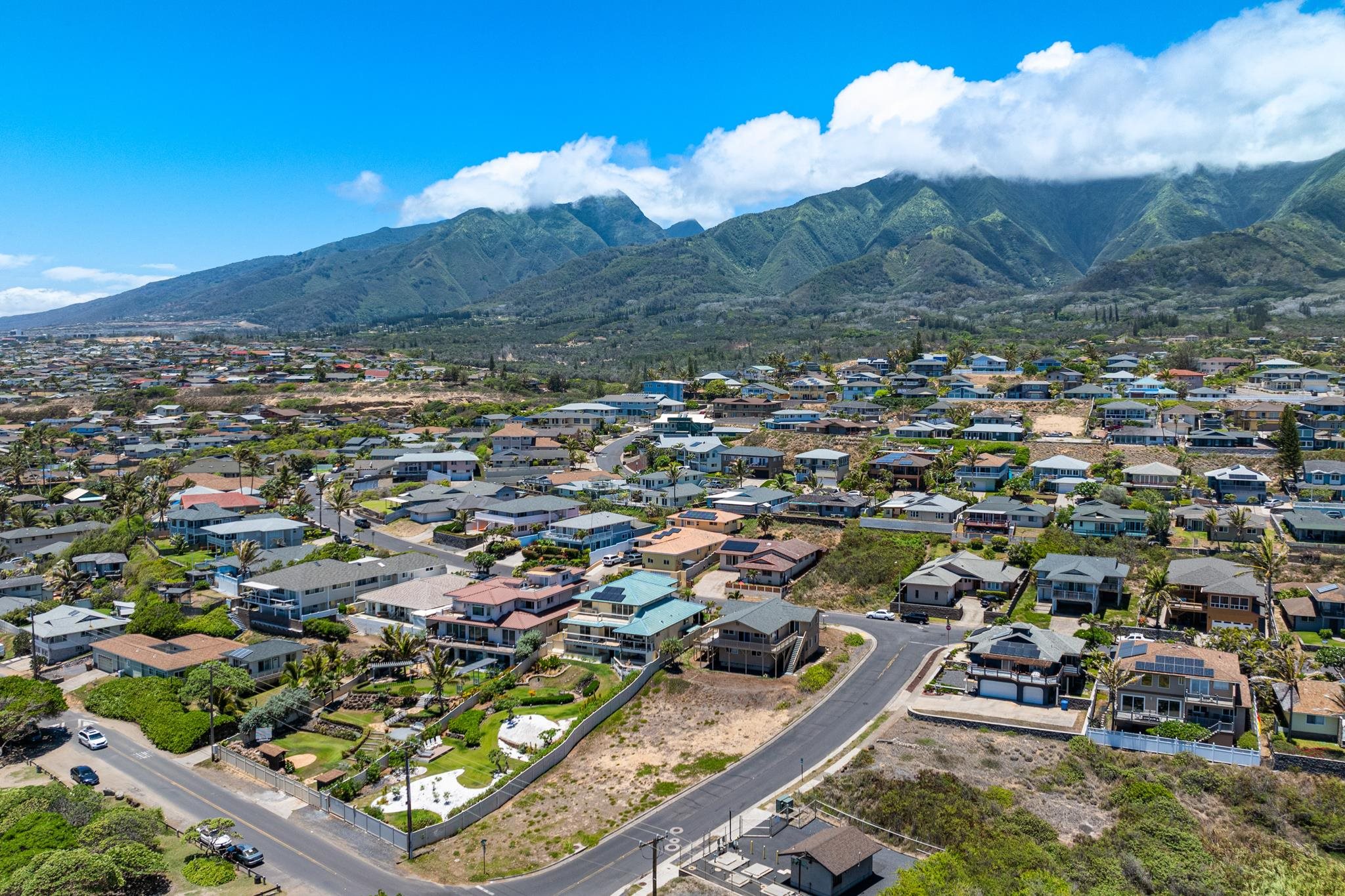 1353  Kakae Pl , Wailuku home - photo 49 of 50