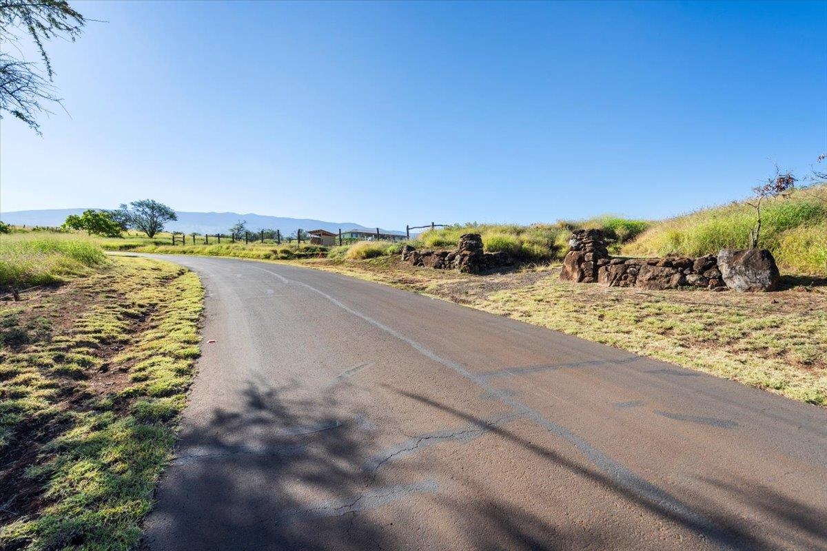 136 Ikena Kai Pl Kula  - photo 27 of 34