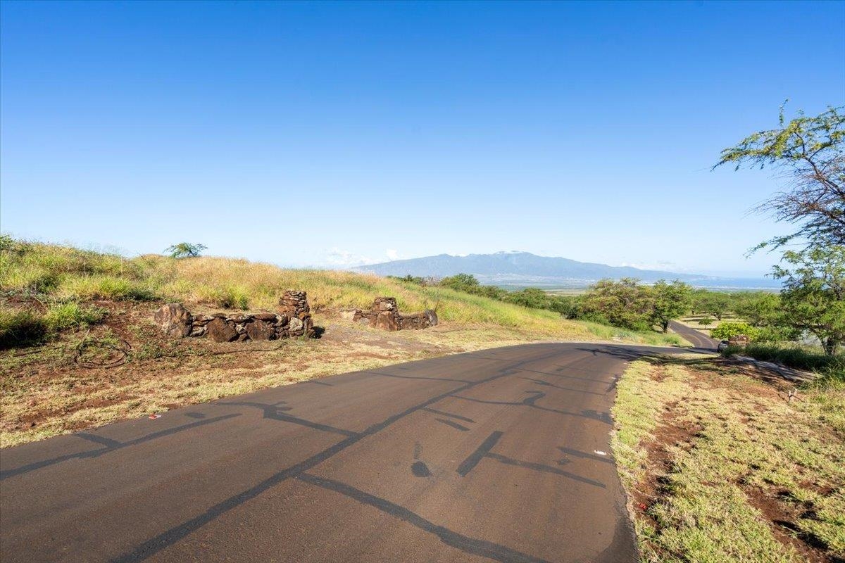 136 Ikena Kai Pl Kula  - photo 30 of 34