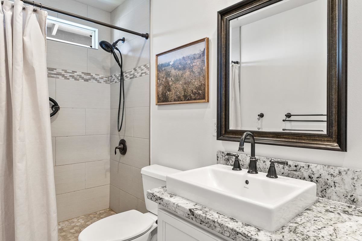 136  Kanamele Loop Waikaou Gardens, Wailuku home - photo 20 of 40