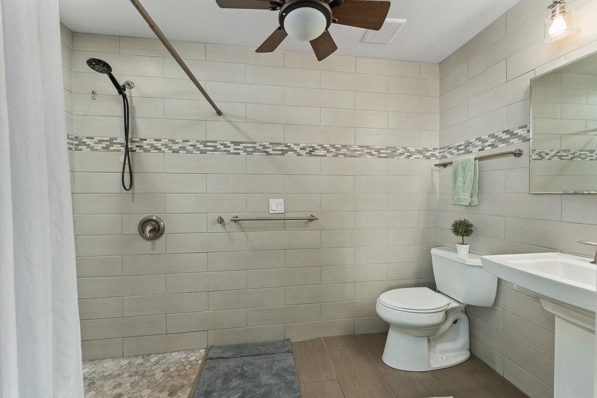 136  Kanamele Loop Waikaou Gardens, Wailuku home - photo 6 of 40