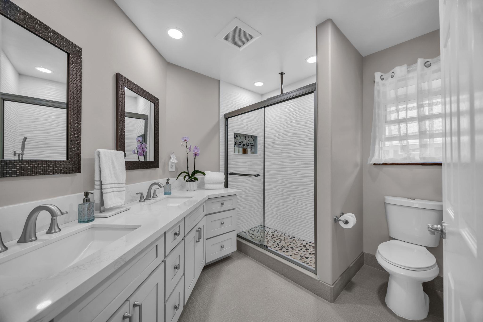 1363  Owaka St Ocean View Estates, Wailuku home - photo 21 of 34