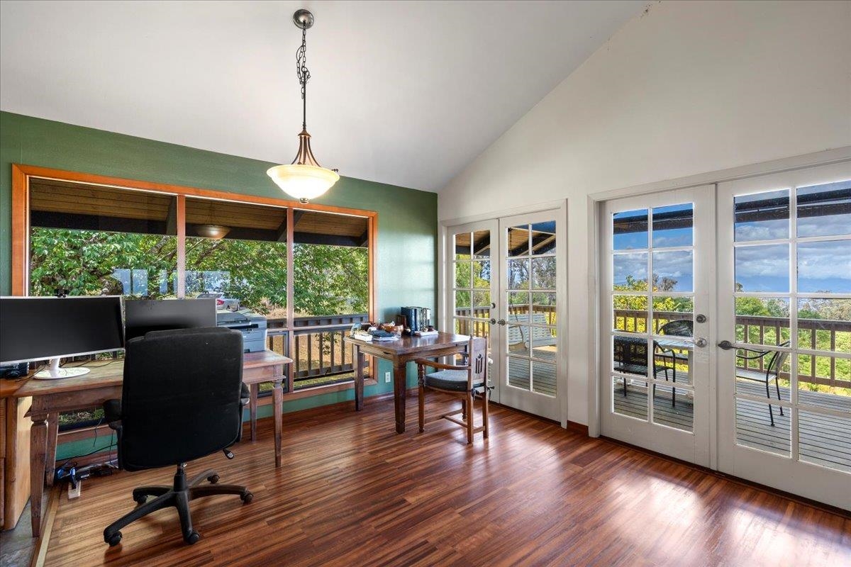 1365  Piiholo Rd , Makawao/Olinda/Haliimaile home - photo 15 of 39