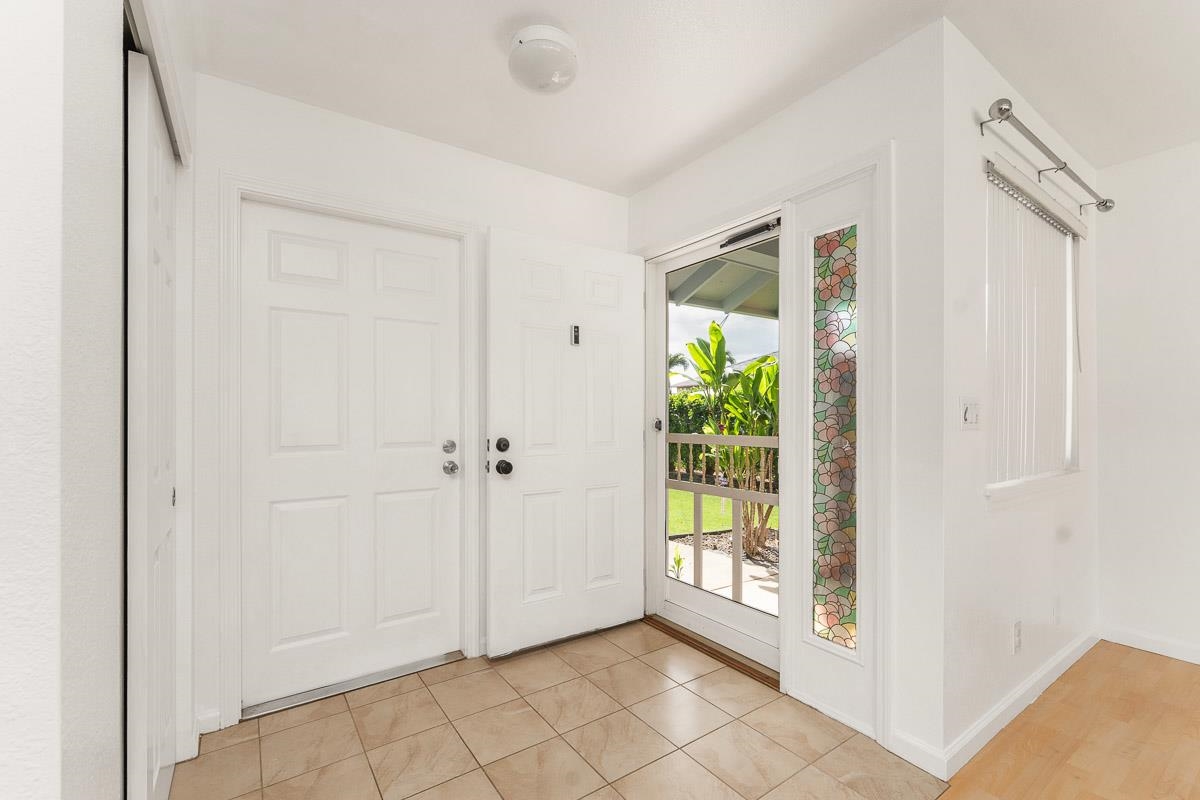 1366  Kawika St Waikapu, Wailuku home - photo 4 of 36