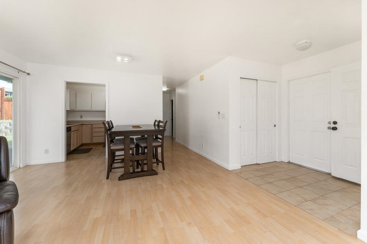 1366  Kawika St Waikapu, Wailuku home - photo 5 of 36