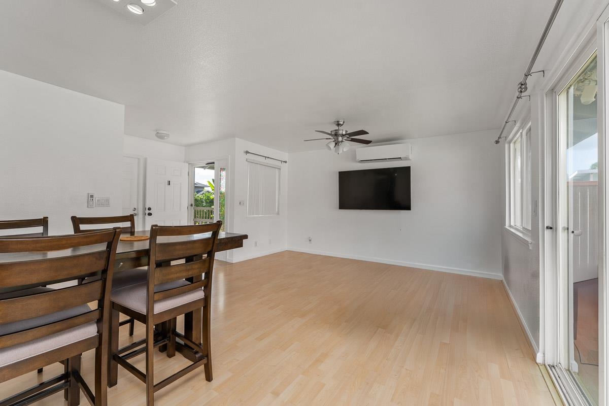 1366  Kawika St Waikapu, Wailuku home - photo 7 of 36