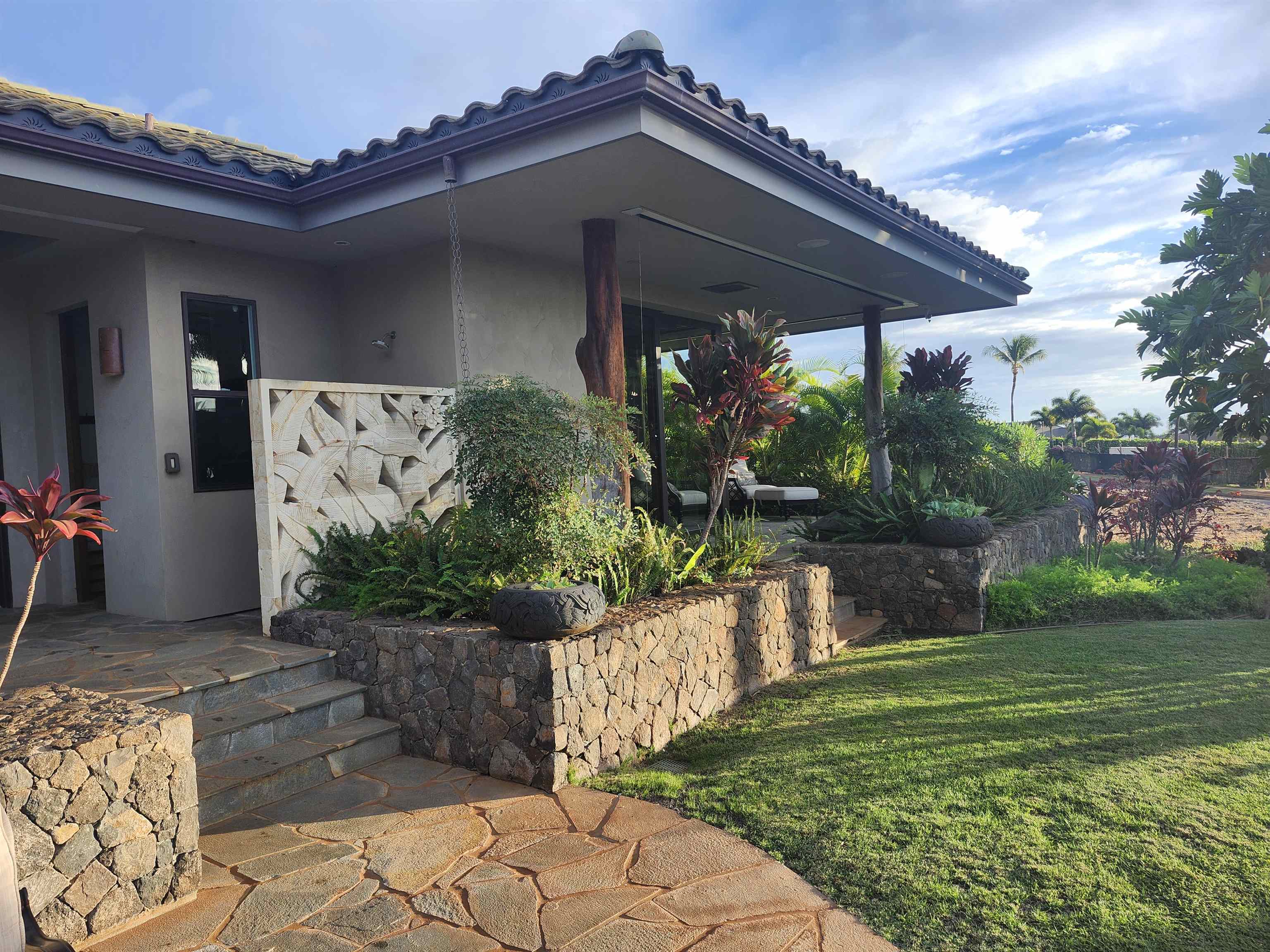 137  Anapuni Loop Lanikeha, Kaanapali home - photo 28 of 47