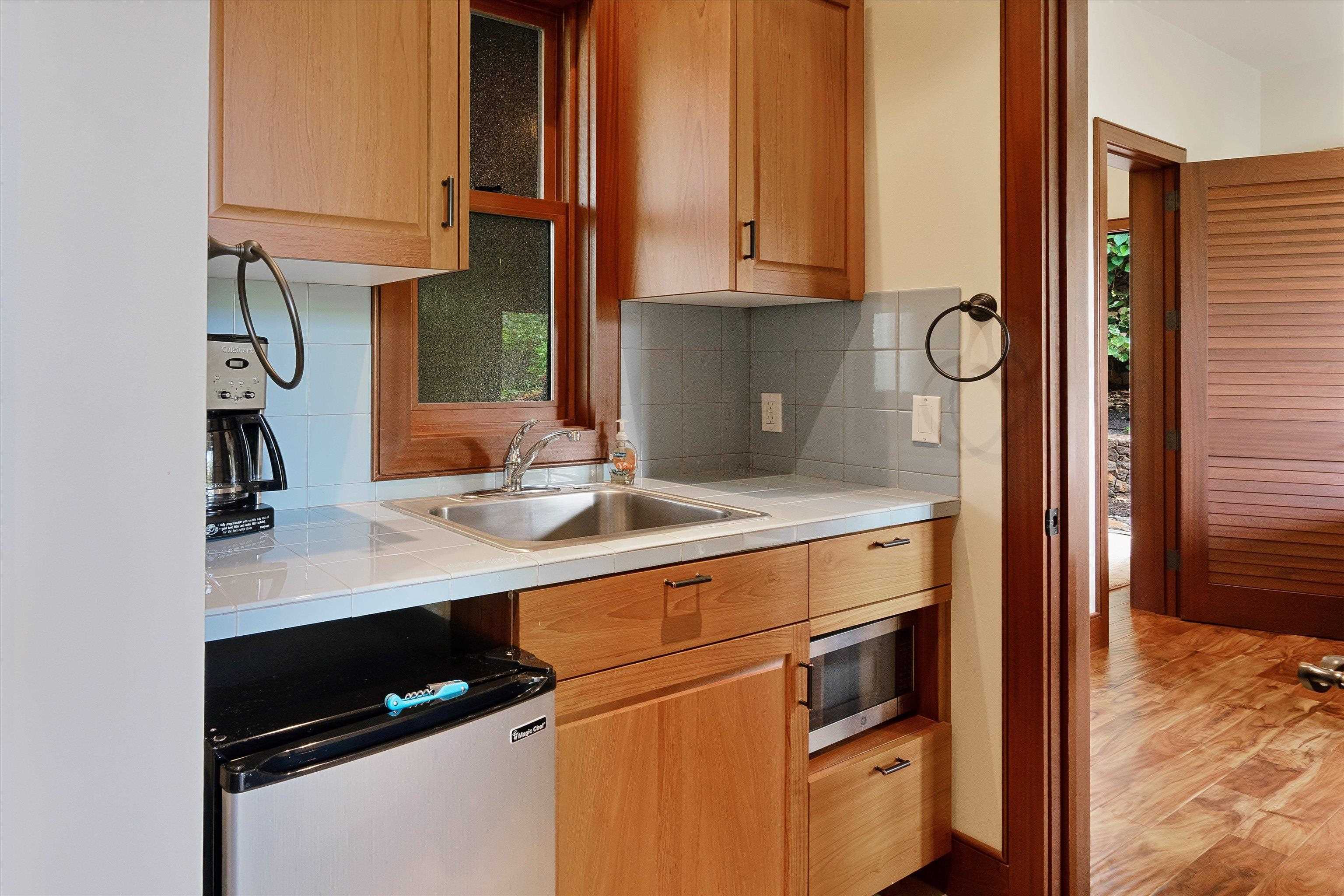 137  Anapuni Loop Lanikeha, Kaanapali home - photo 37 of 47