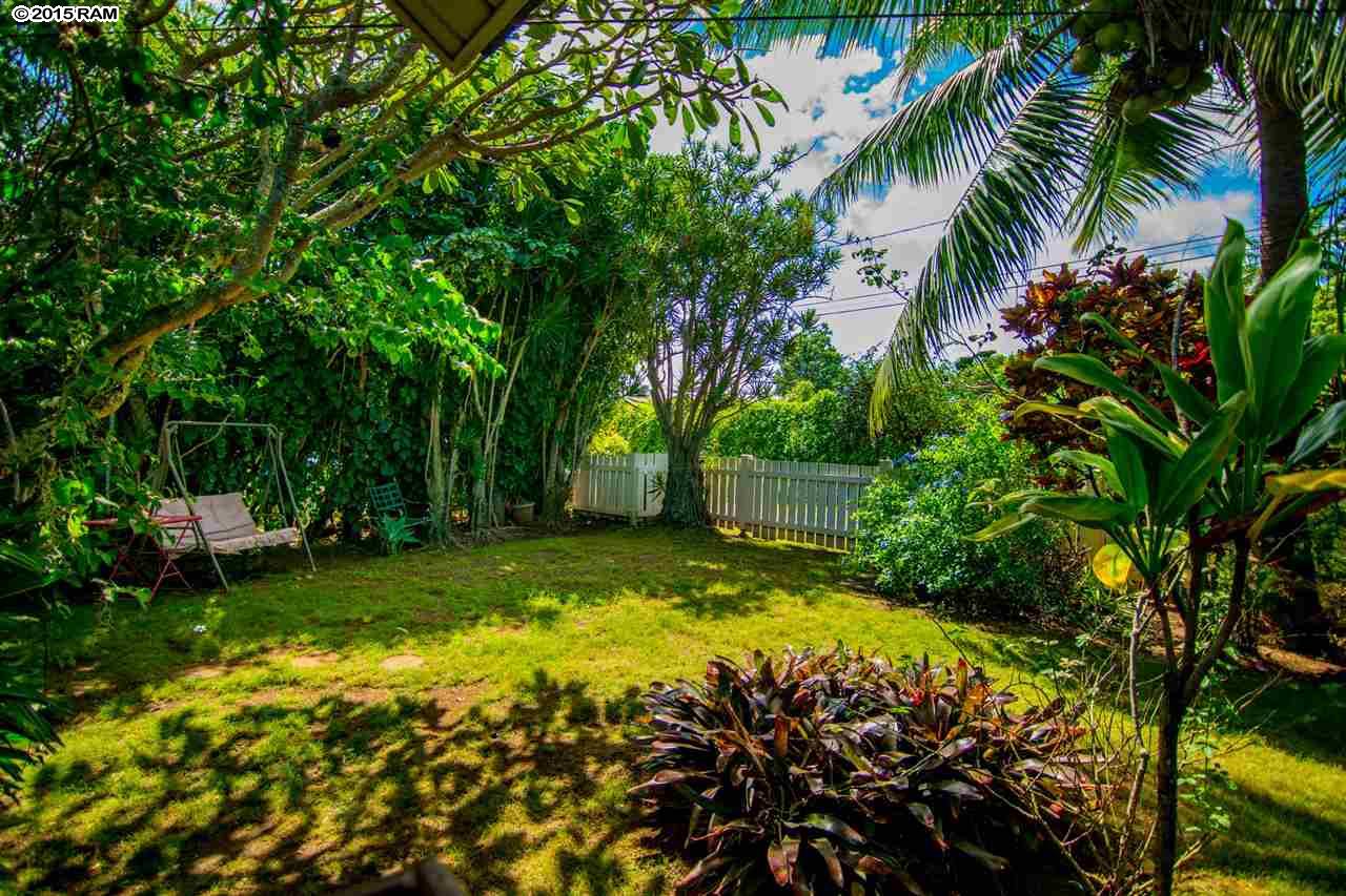 137  Apo Pl Paia Town, Spreckelsville/Paia/Kuau home - photo 2 of 19