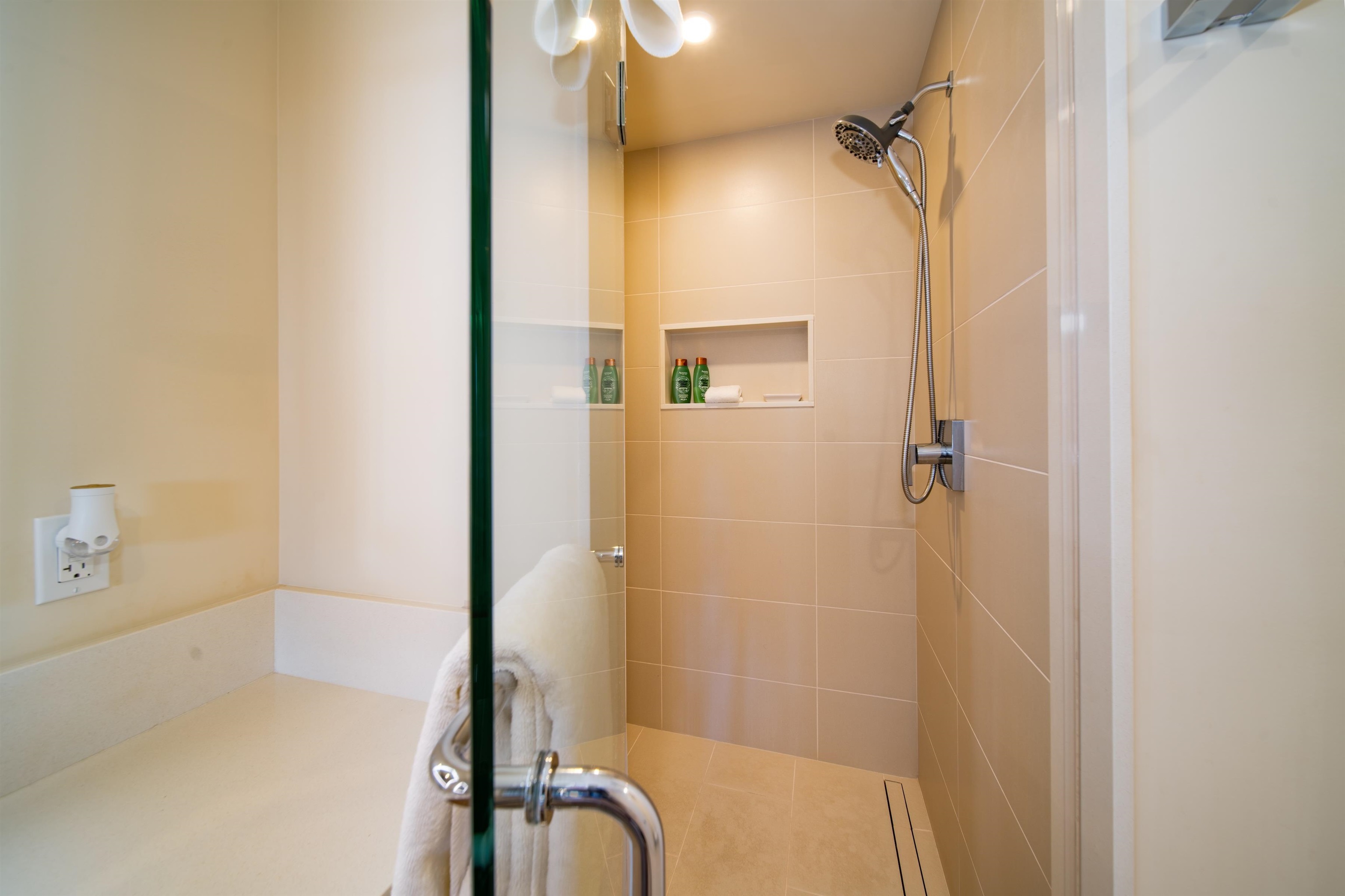 Makalii at Wailea condo # 4A, Kihei, Hawaii - photo 16 of 50