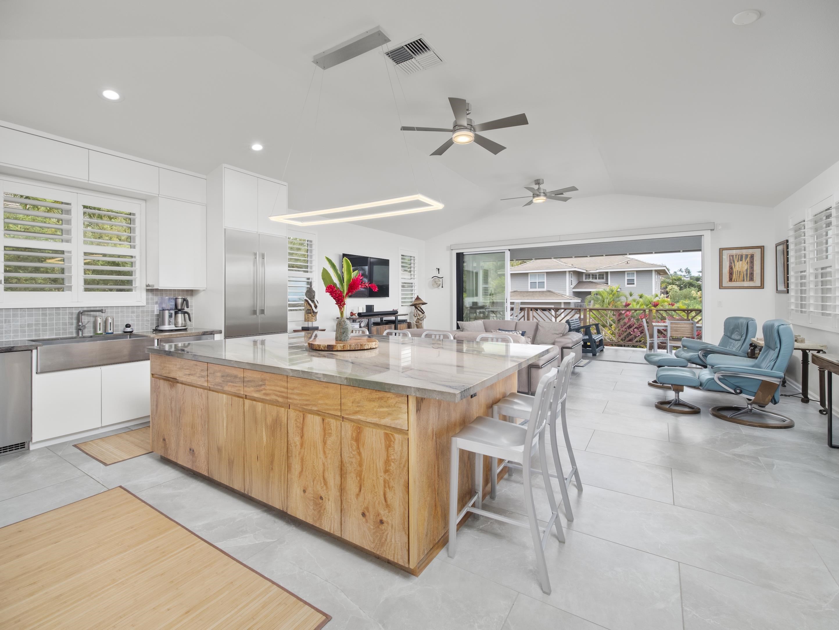 137  Hoohale St , Kihei home - photo 20 of 42