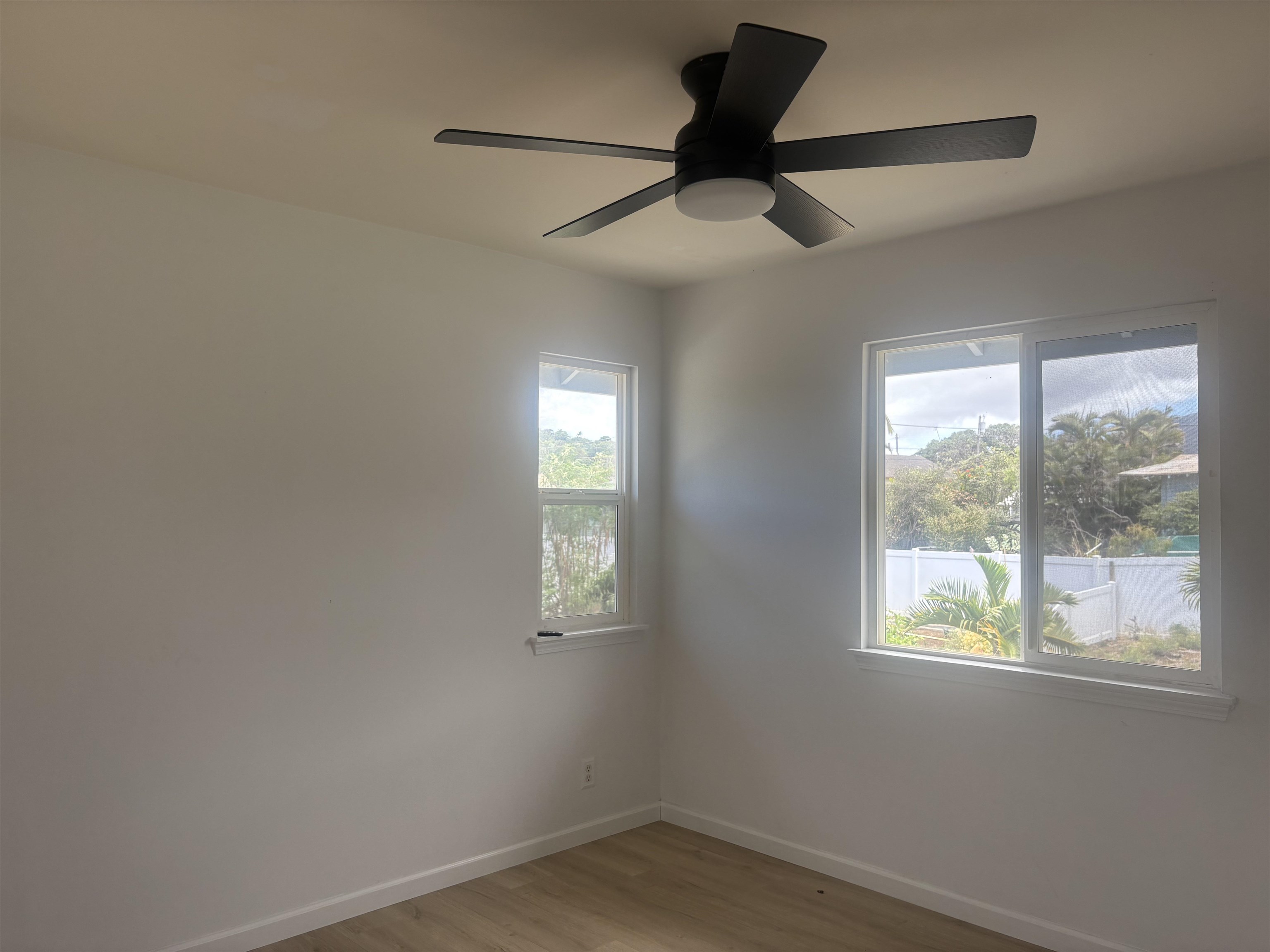 137  Iao Loop , Wailuku home - photo 13 of 15