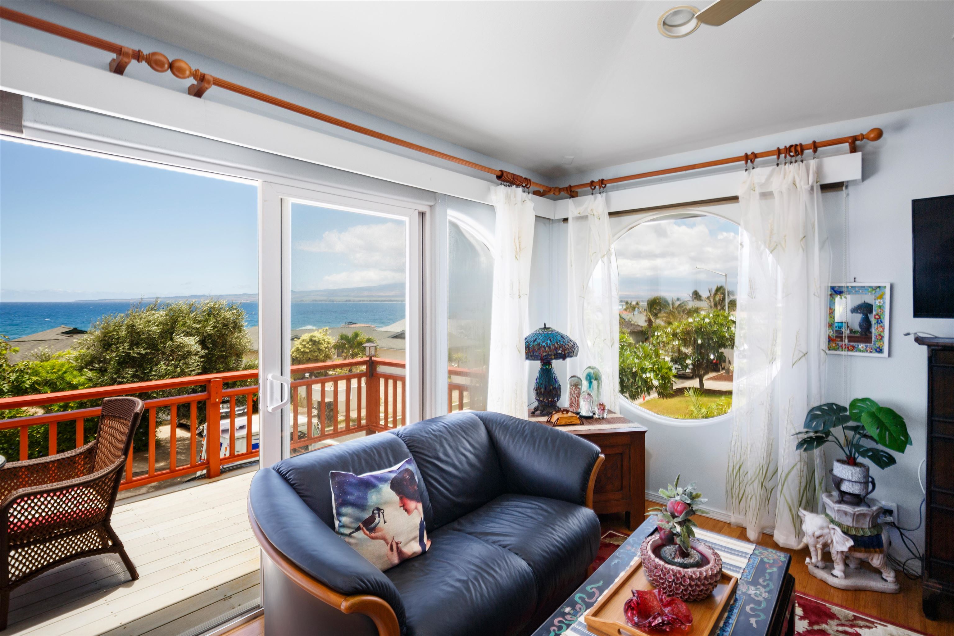 1373  Kilou St , Wailuku home - photo 12 of 50