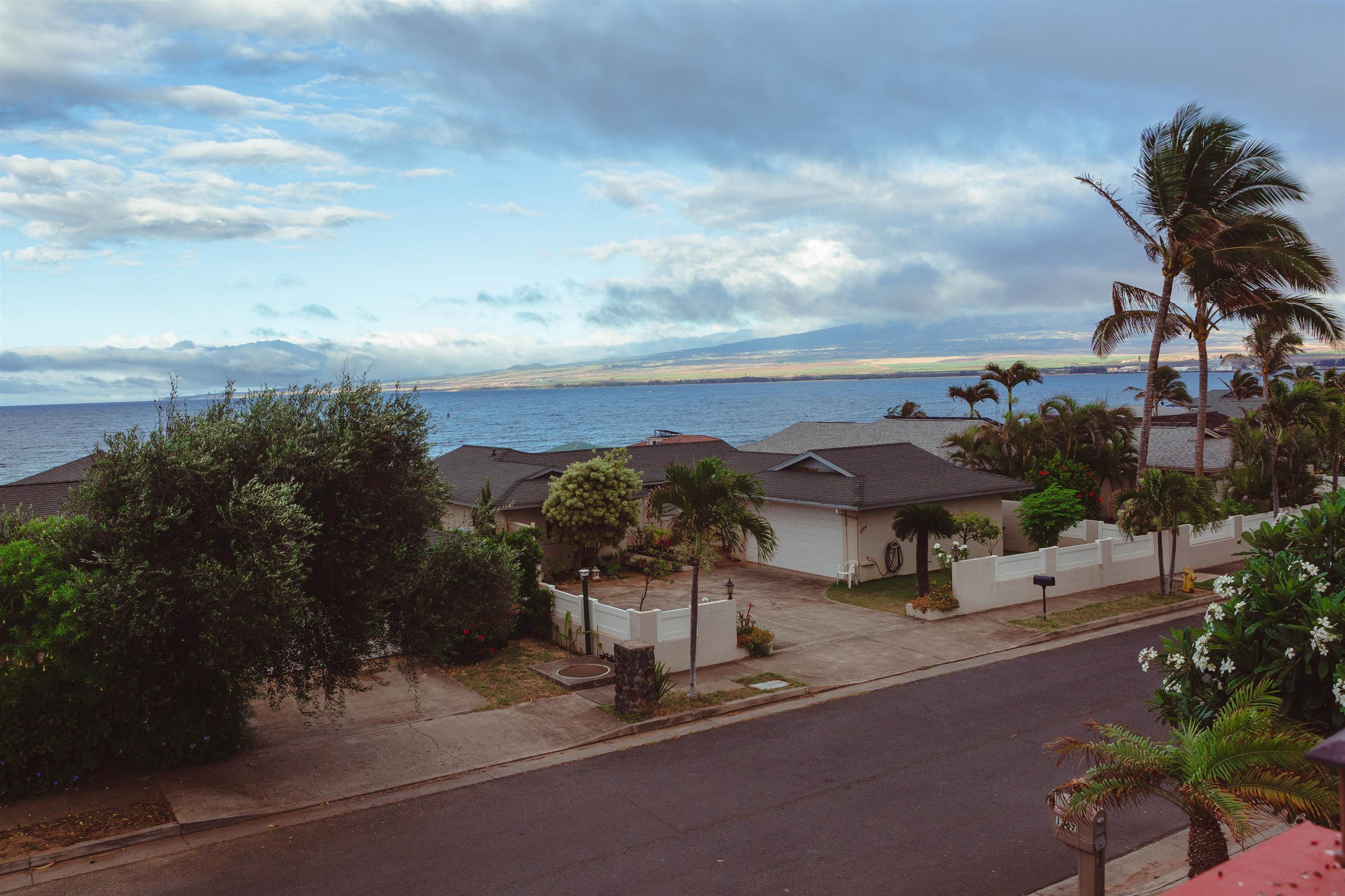 1373  Kilou St , Wailuku home - photo 28 of 50