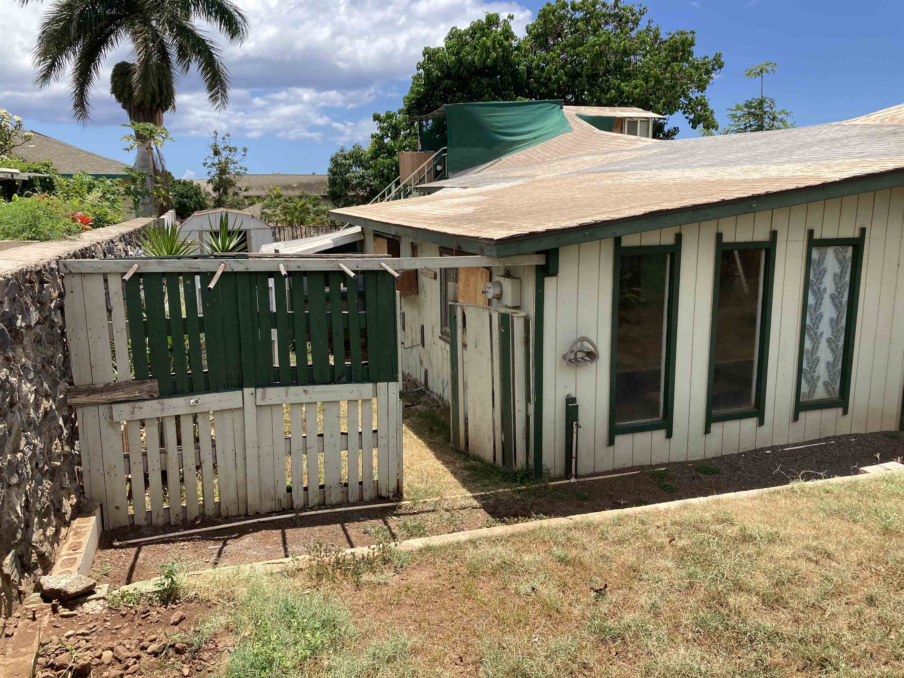 138  Kupuna St , Kihei home - photo 3 of 21