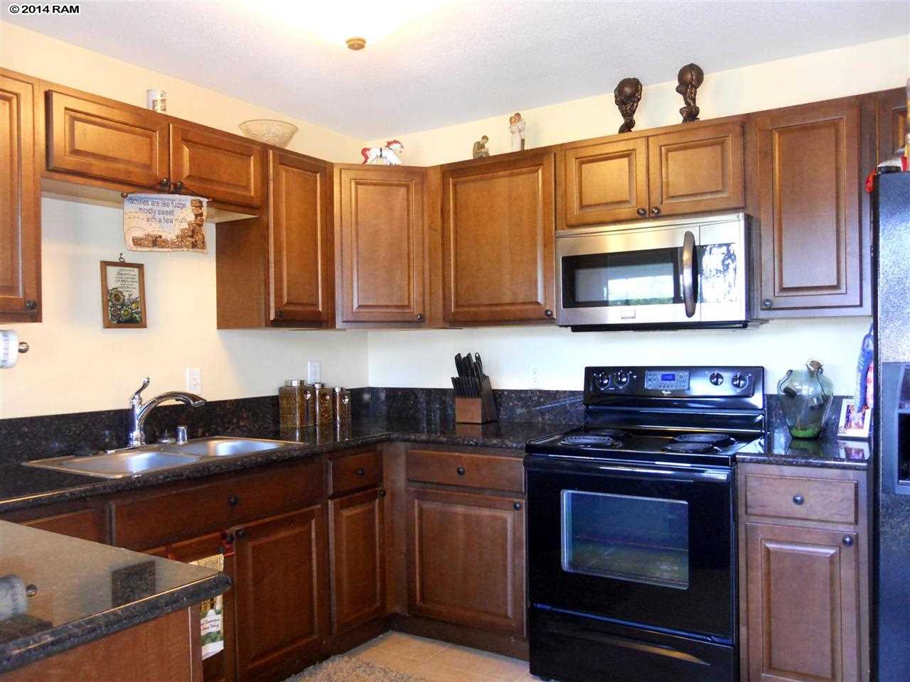 138  E Lipoa St N. Kihei, Kihei home - photo 6 of 30