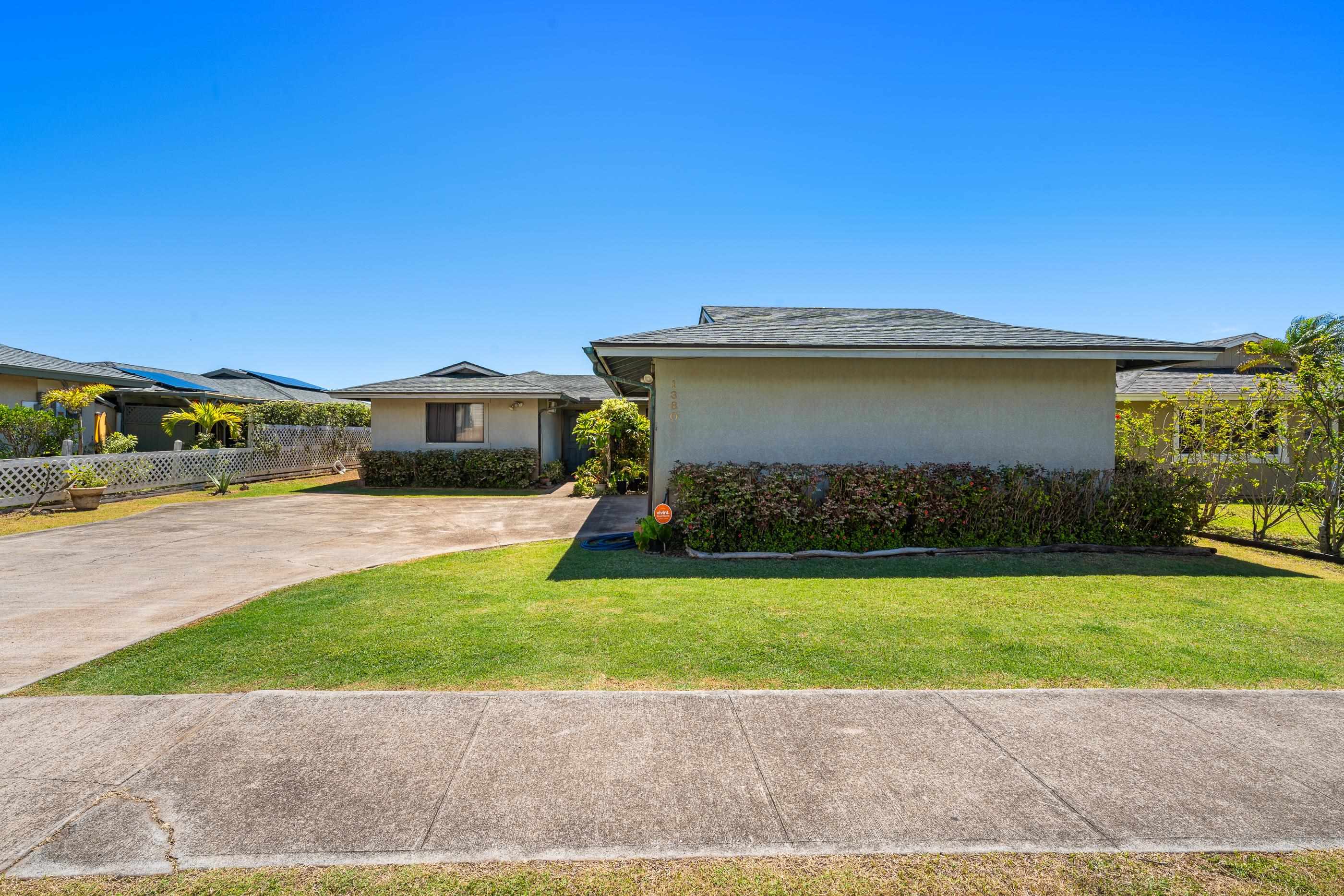 1380  Kilou St Waiehu, Wailuku home - photo 34 of 43